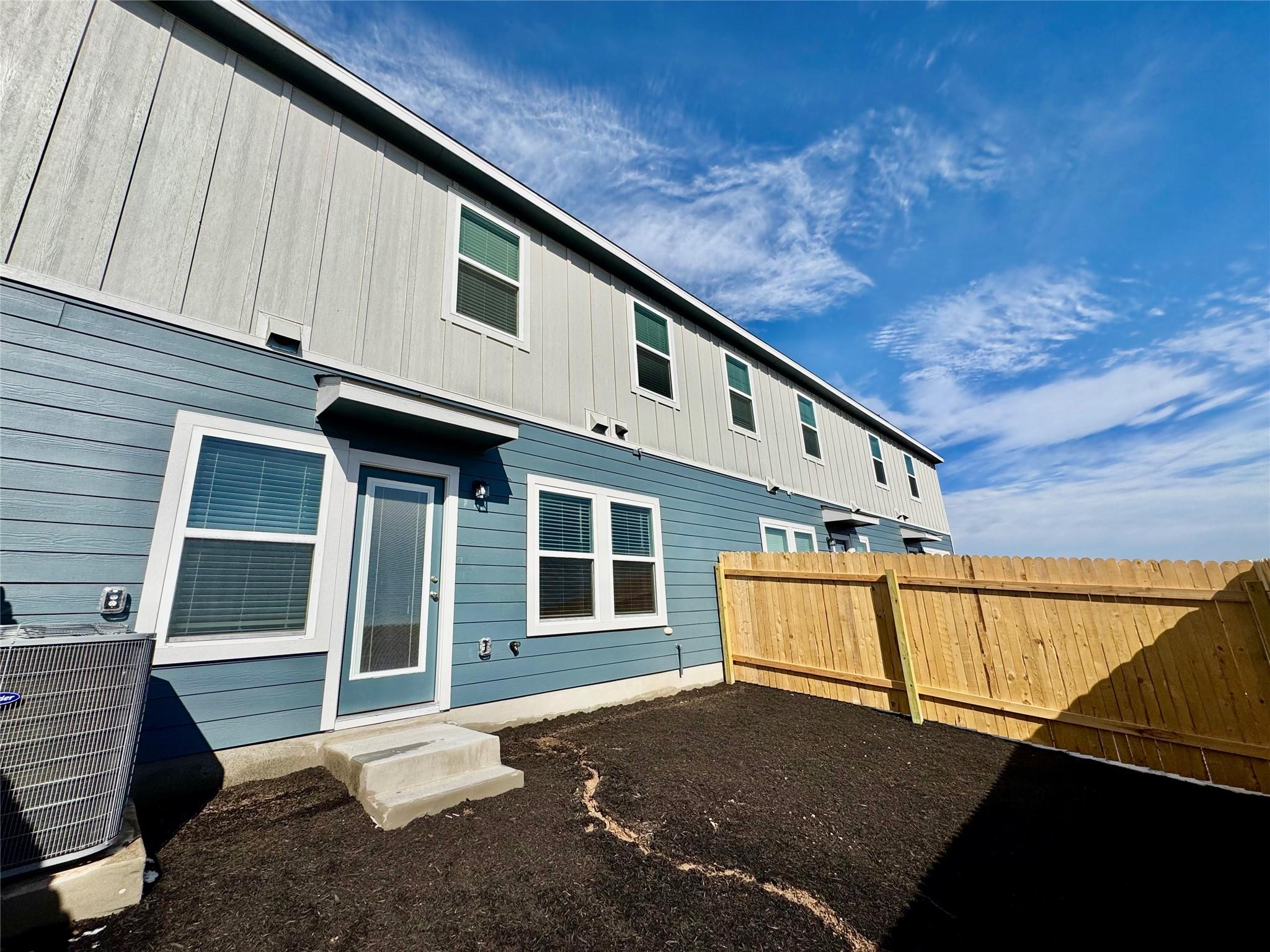12813 Summer Village DR — photo 5