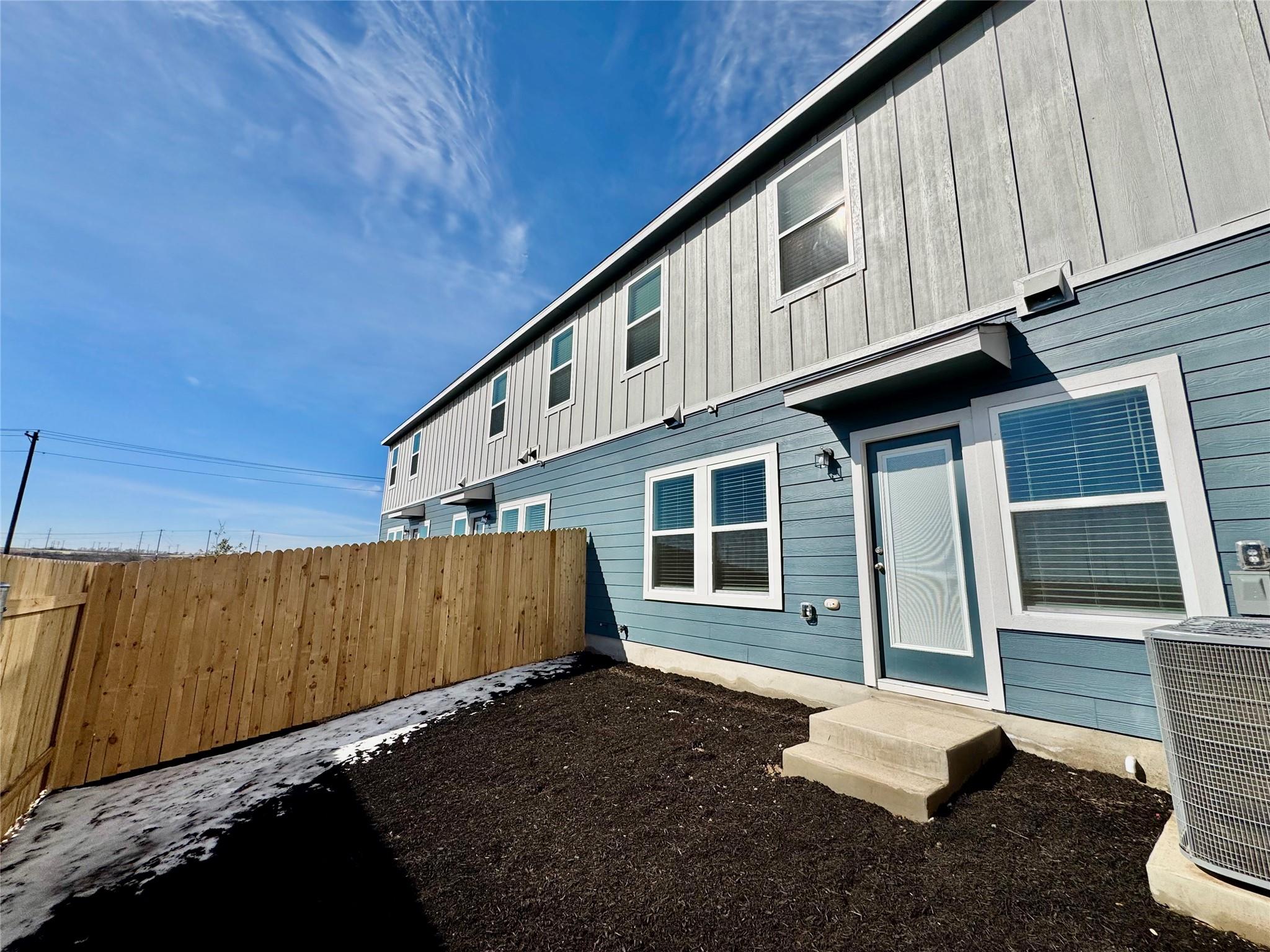 12811 Summer Village DR — photo 5