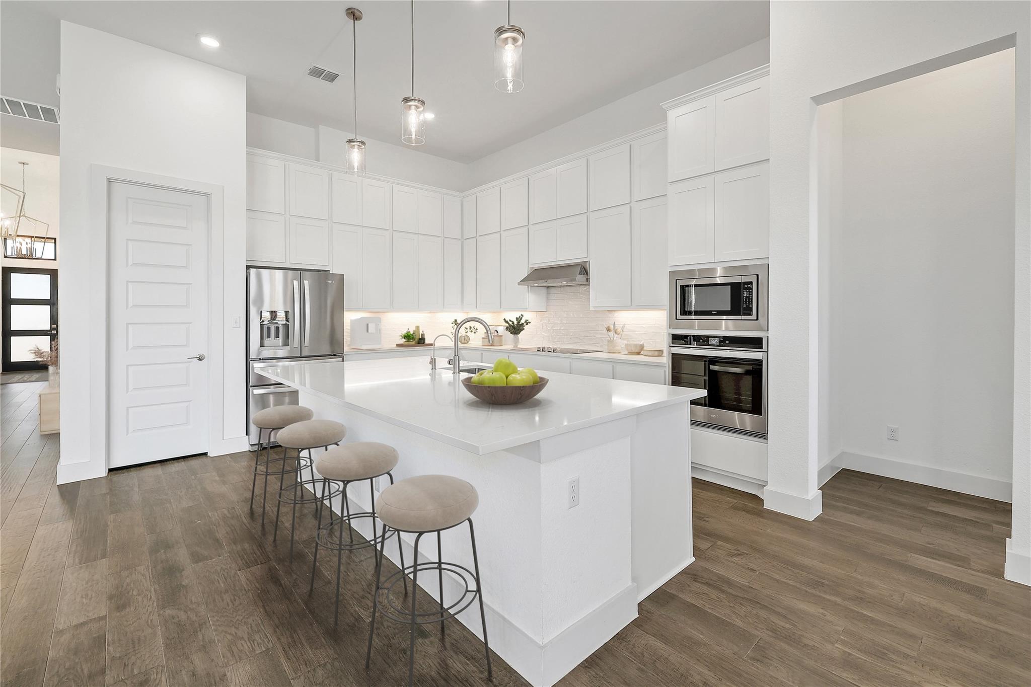 104 Serenity Hills DR — photo 4