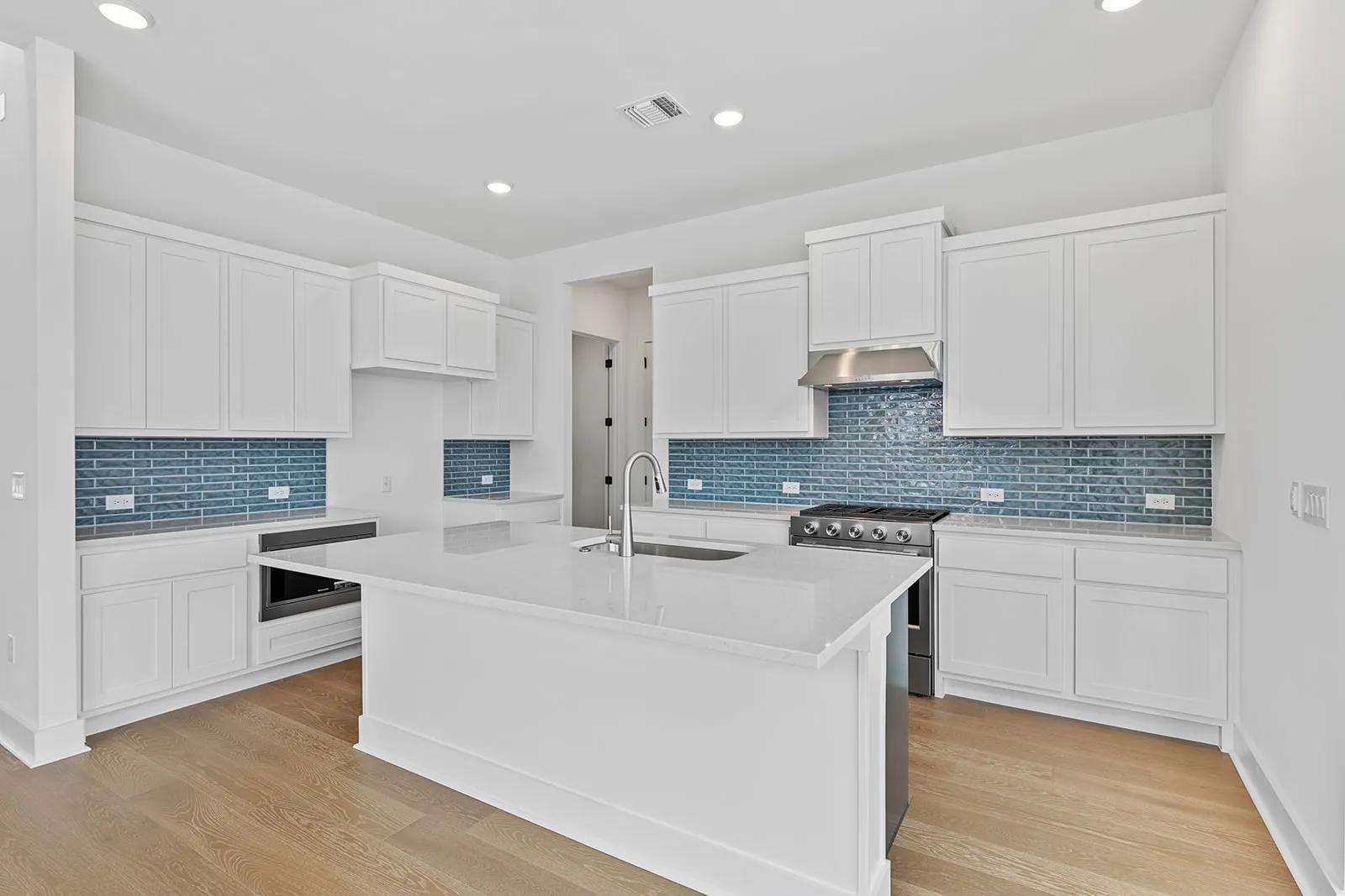 112 Pennybacker LN — photo 5