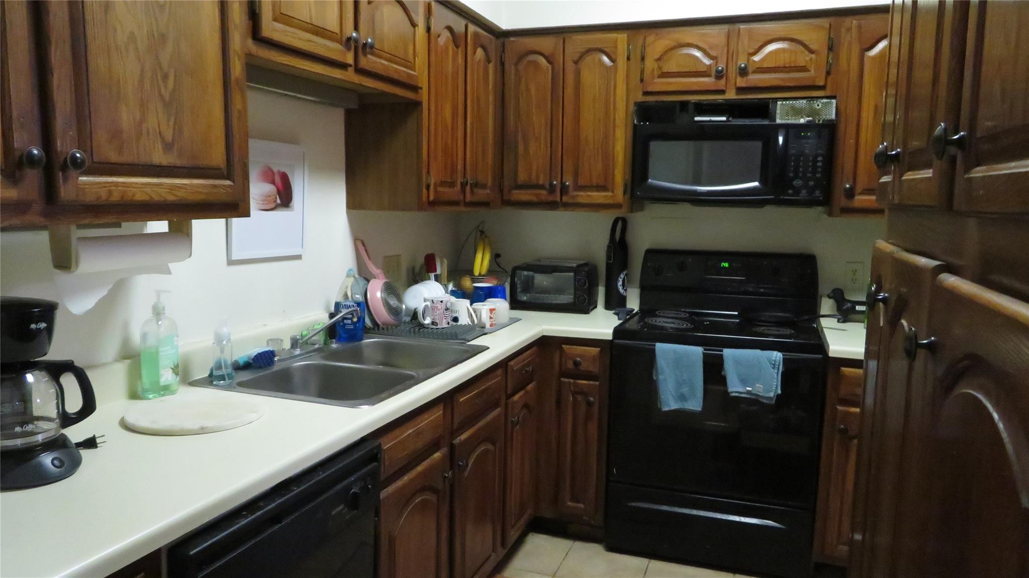1910 Robbins PL #202 — photo 3