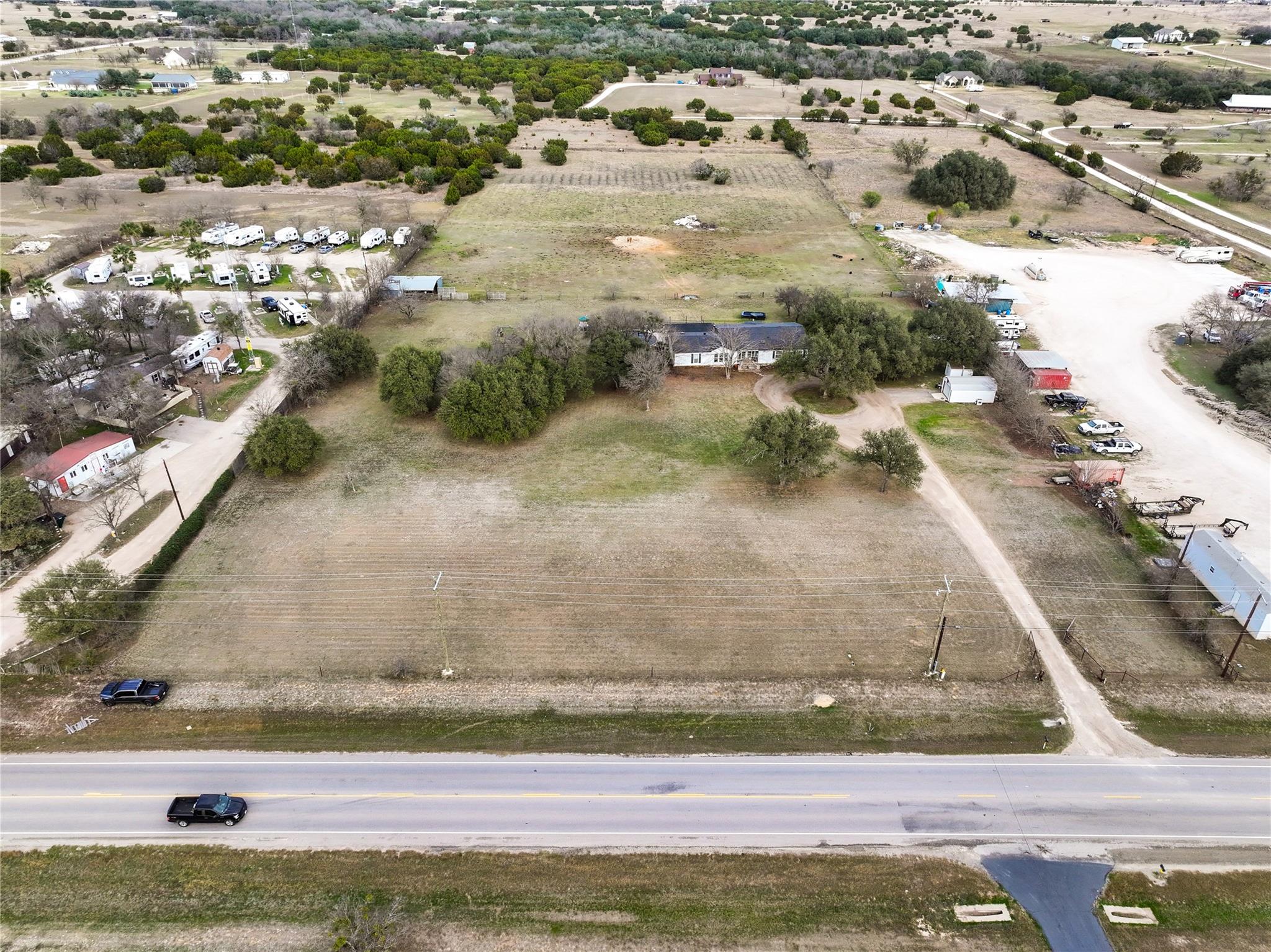 5542 Fm 2484 — photo 3