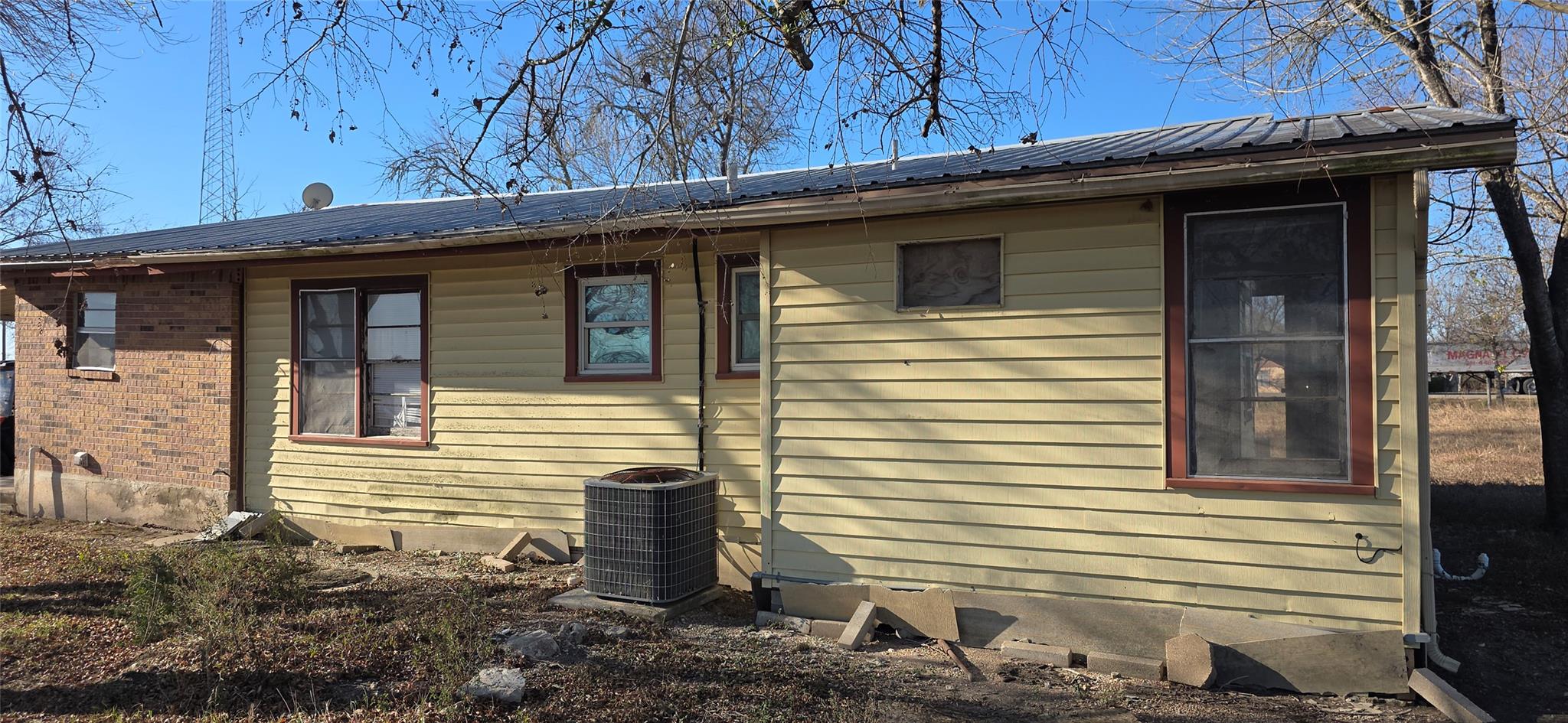 9270 San Marcos Highway — photo 3