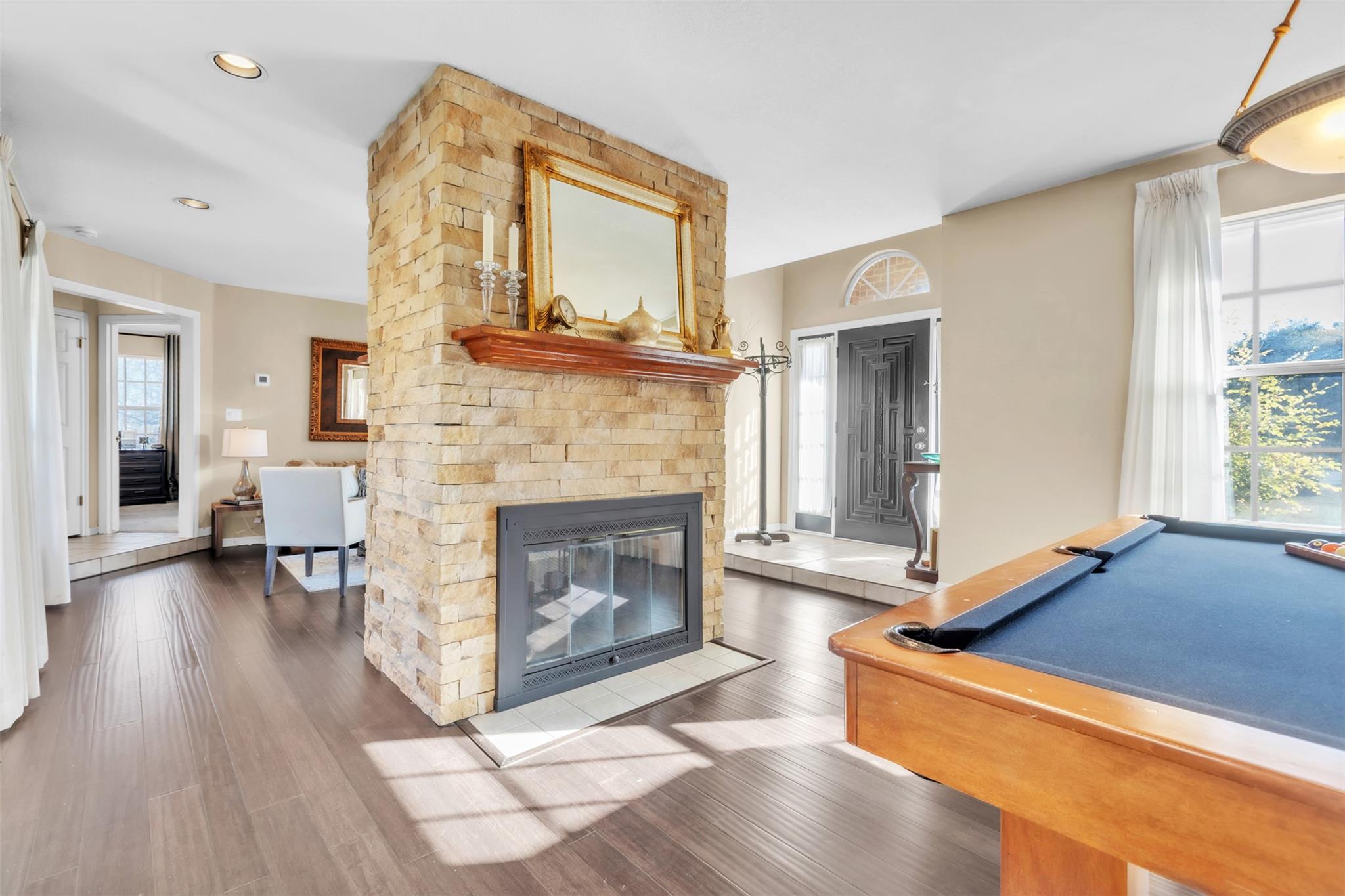 514 Duncan DR — photo 3