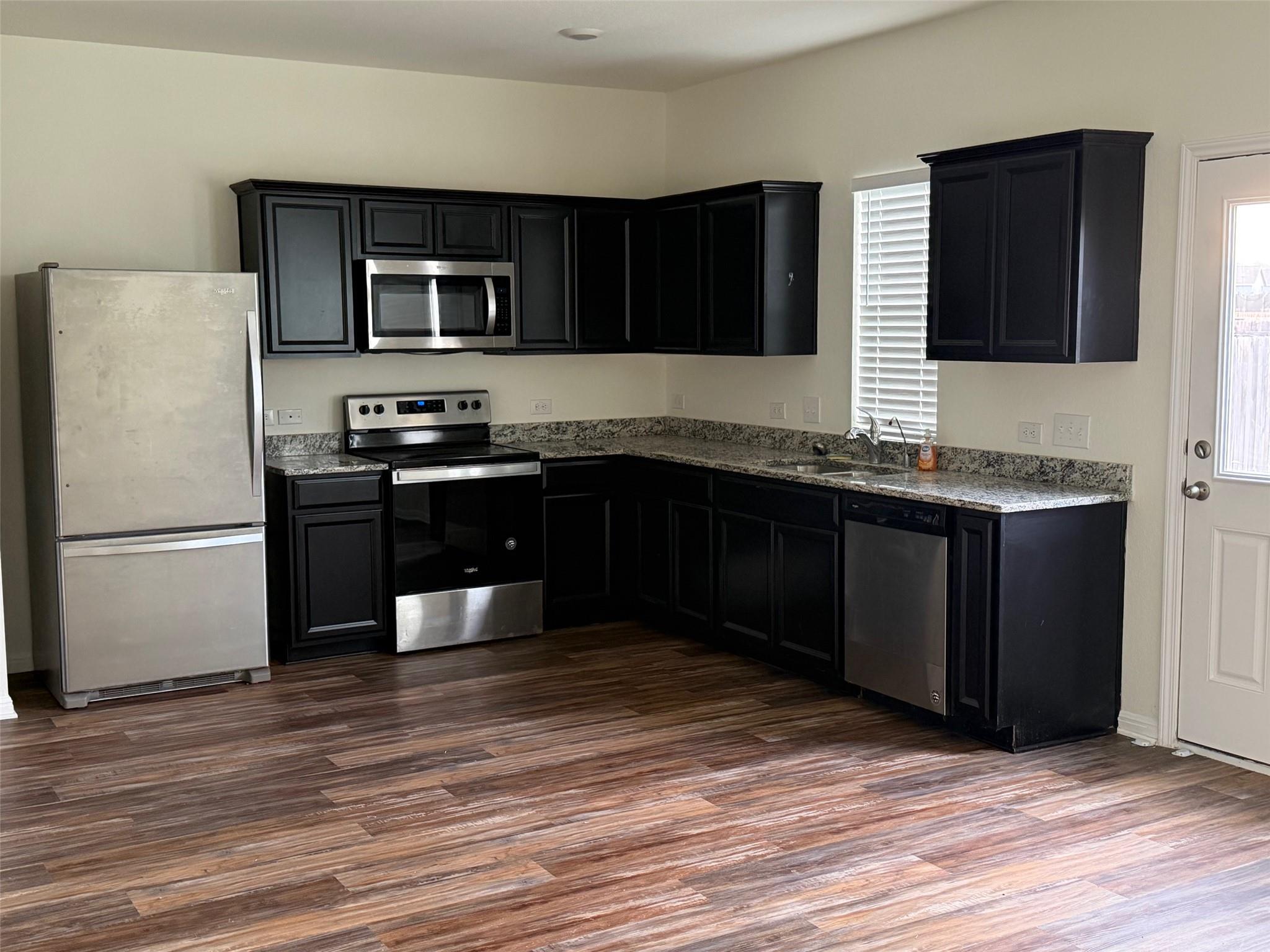364 Bell Rings DR — photo 4