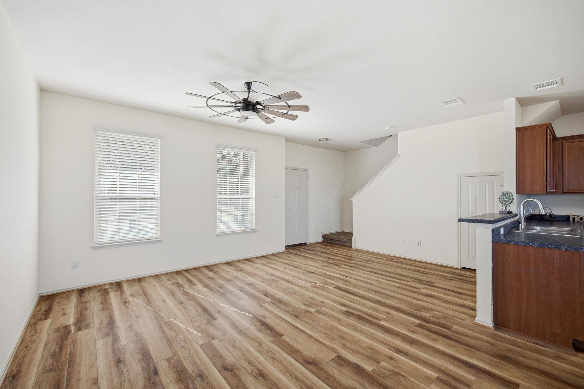 408 Azurite DR — photo 5