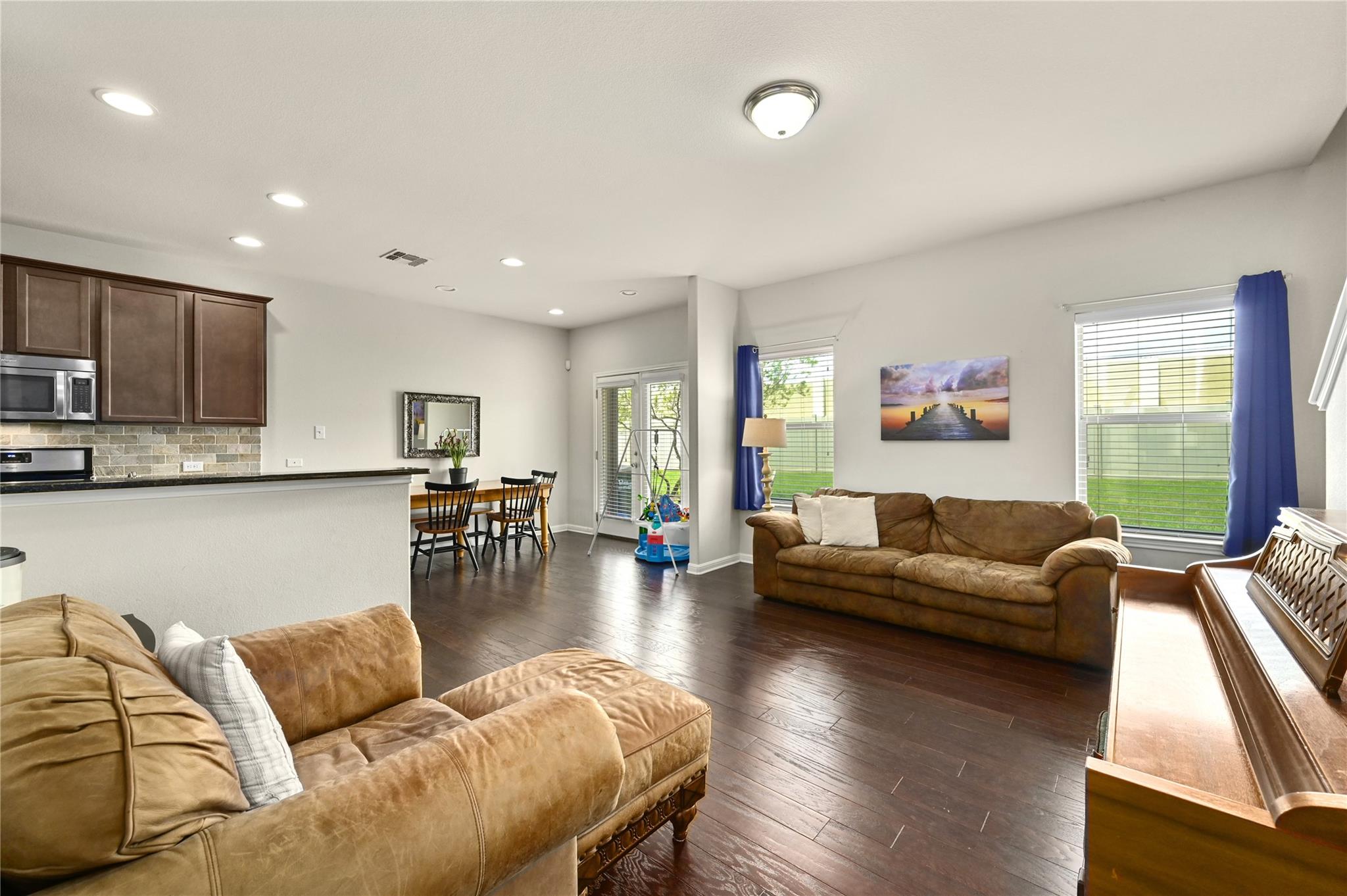 11433 Lost Maples TRL — photo 5