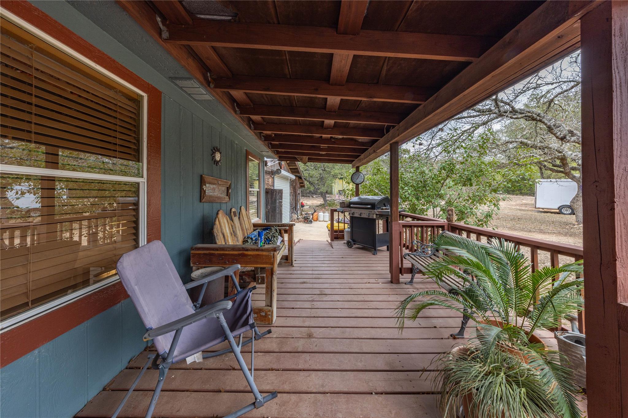 715 Bee Gee RD — photo 3
