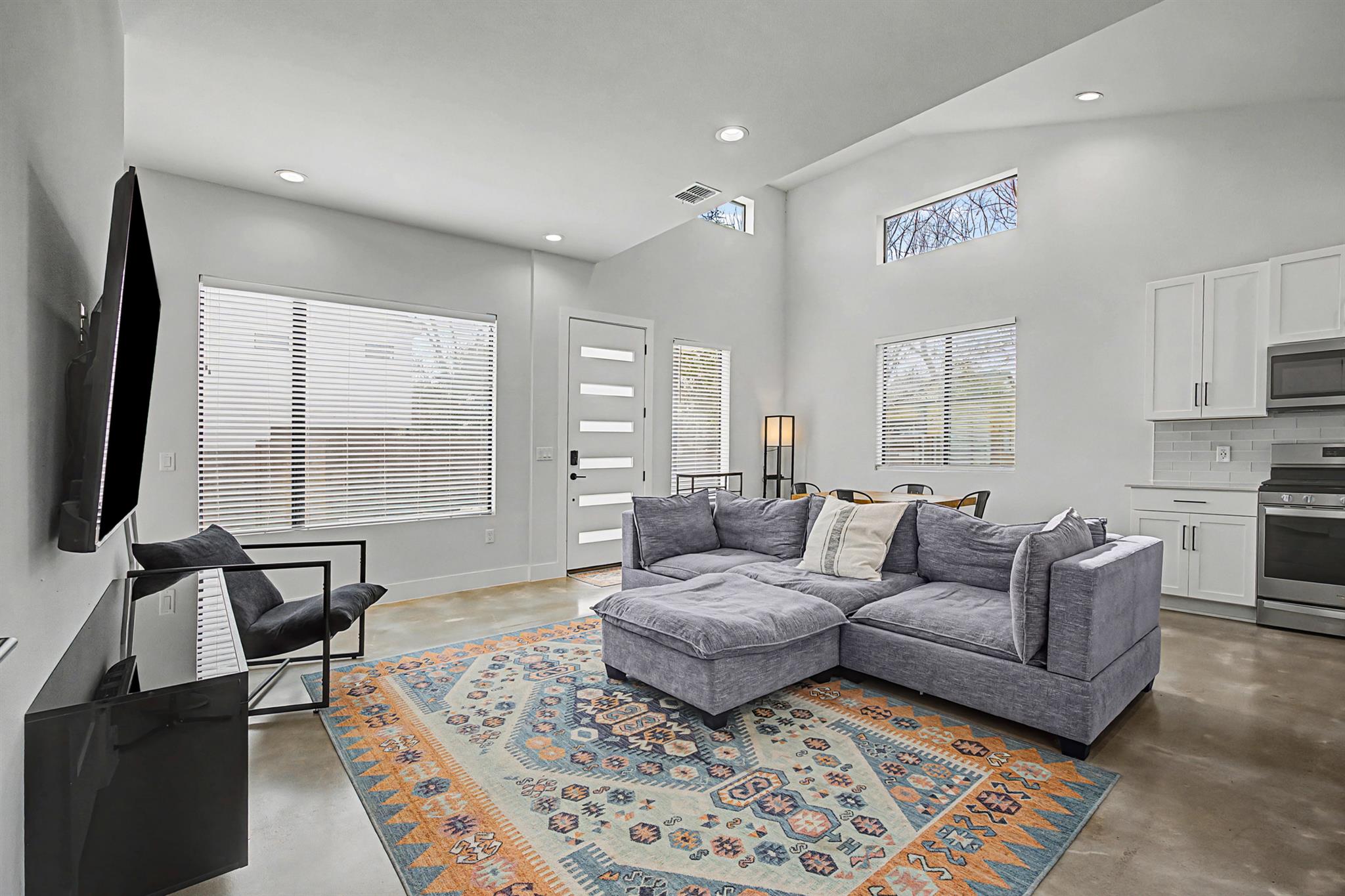 7102 Providence Ave #2 — photo 5