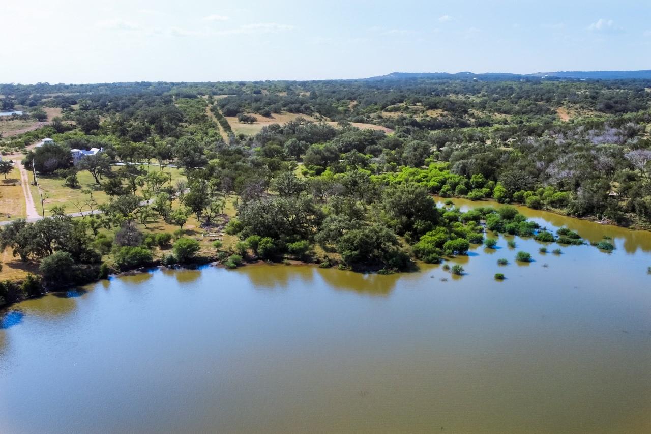 348 Chimney Cove DR — photo 3