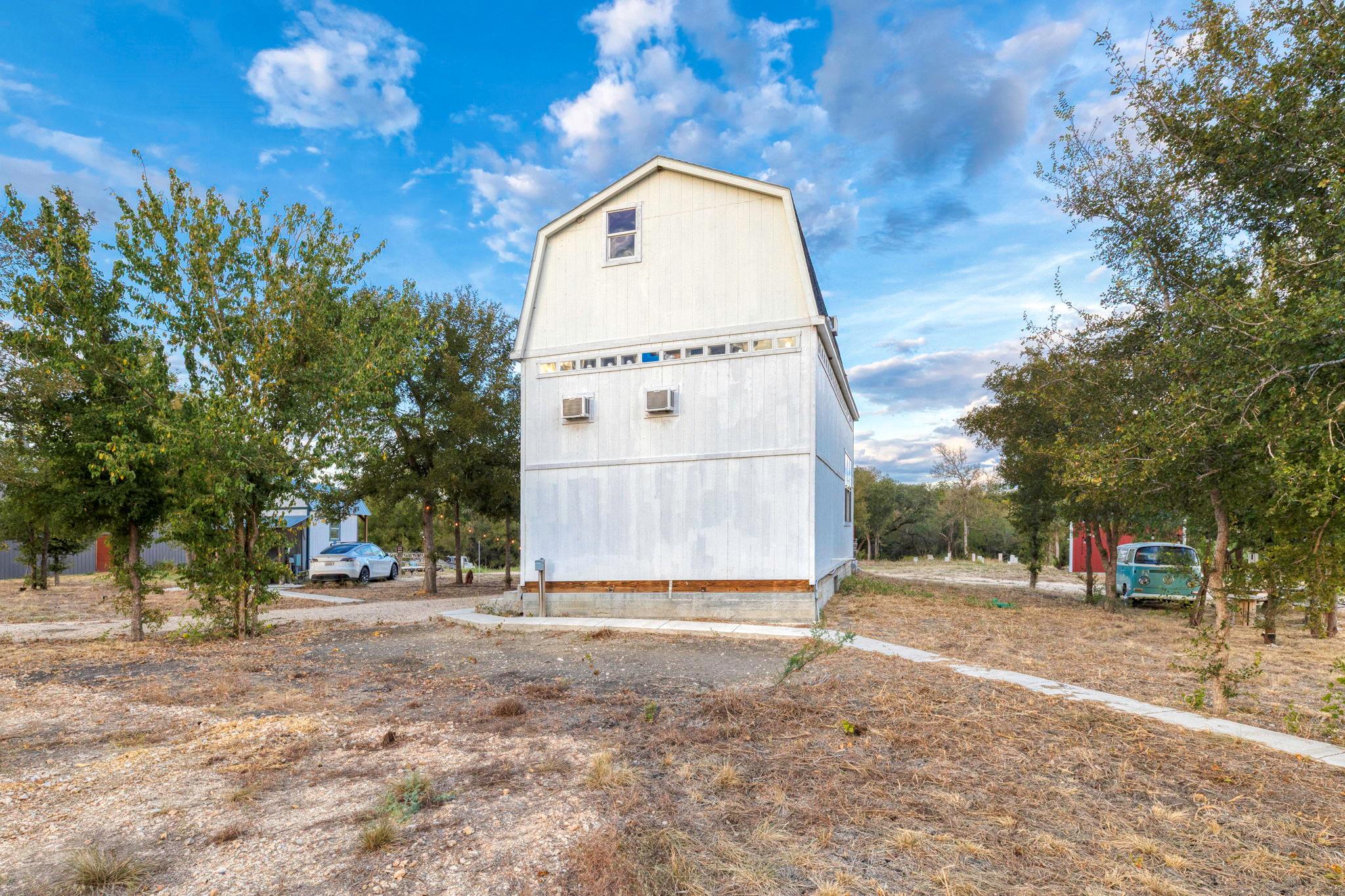 1501 Boggy Creek RD — photo 5