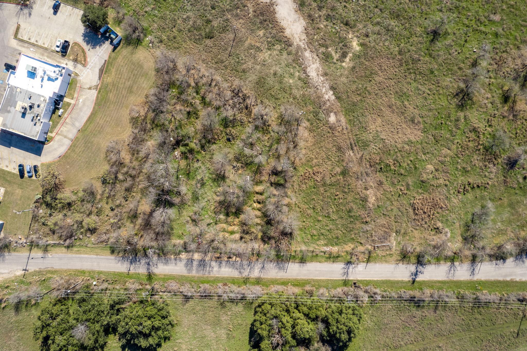 1701 Manchaca Springs RD — photo 3