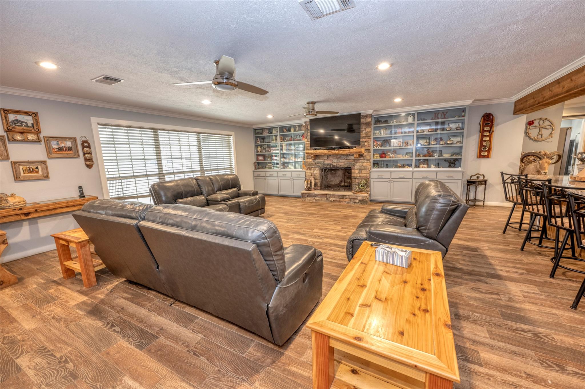 8775 Lone Star RD — photo 5