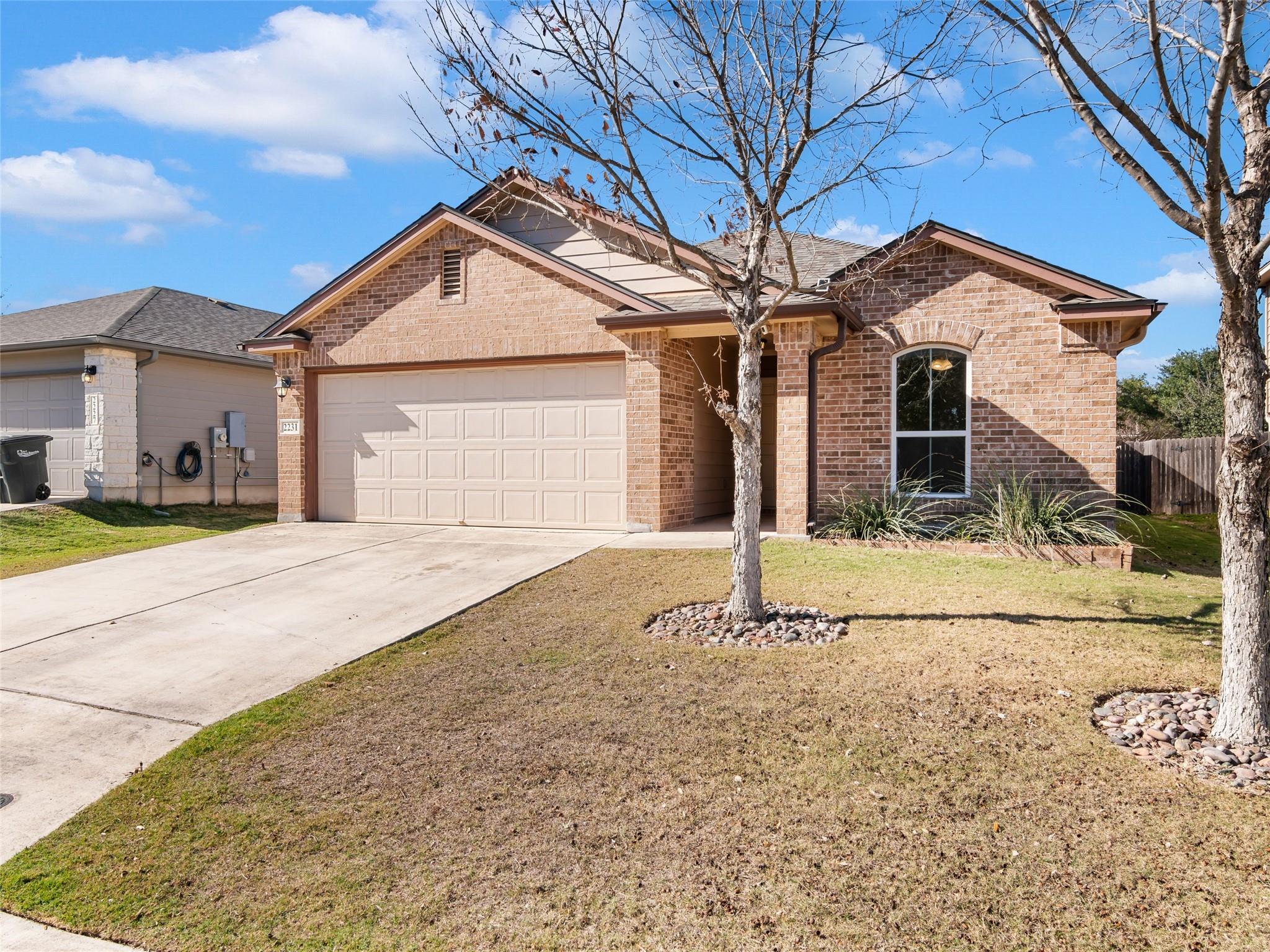2231 Westover LOOP — photo 4