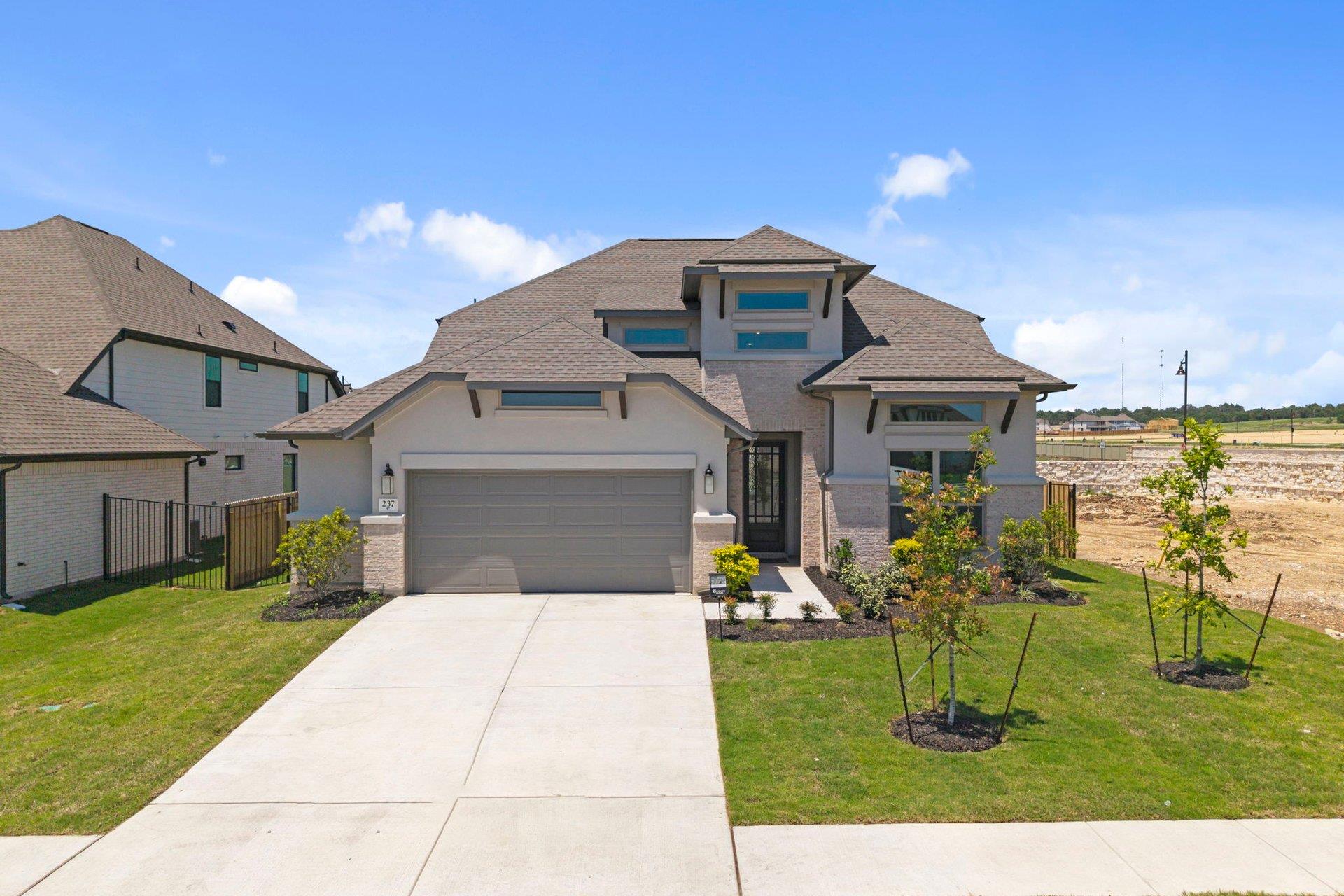 237 Pacific Grove CIR — photo 3