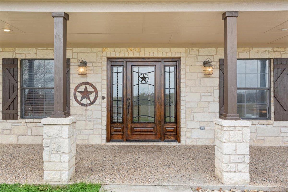 8600 Five Wells RD — photo 3