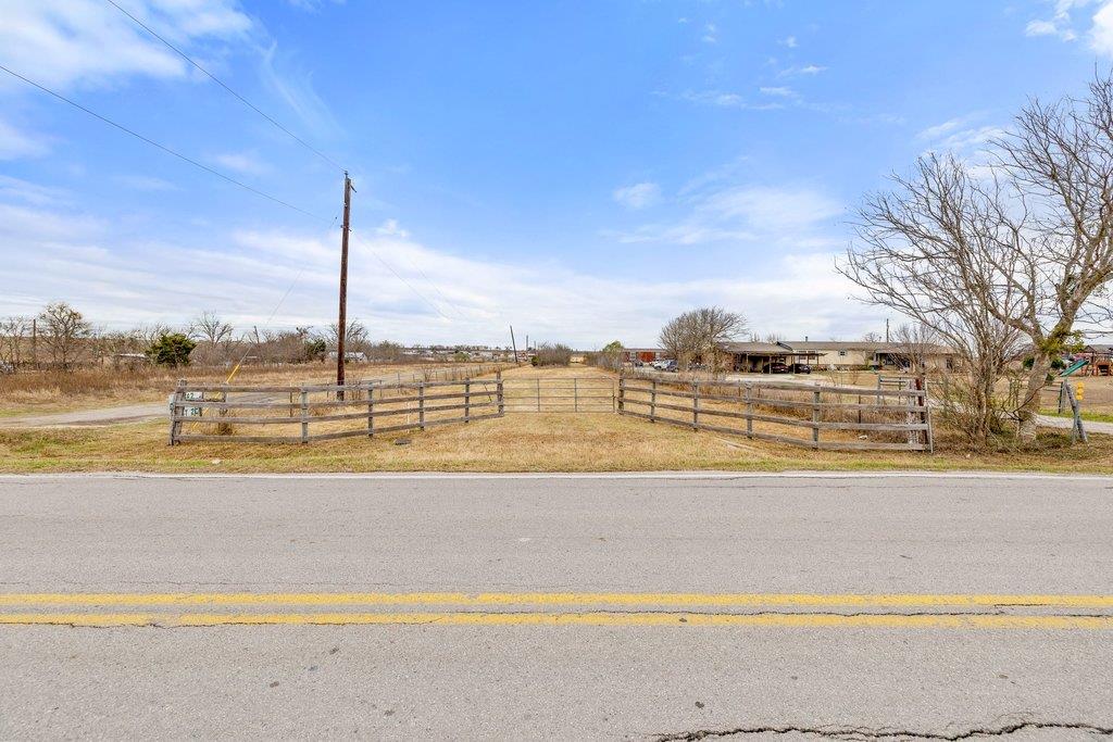 20646 Cameron RD — photo 4