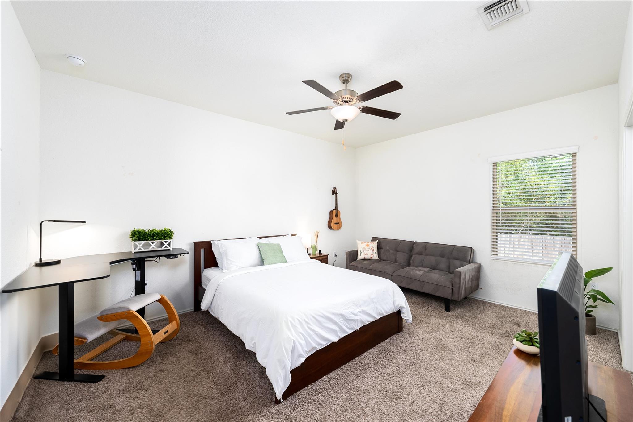7120 Tonka LN — photo 3
