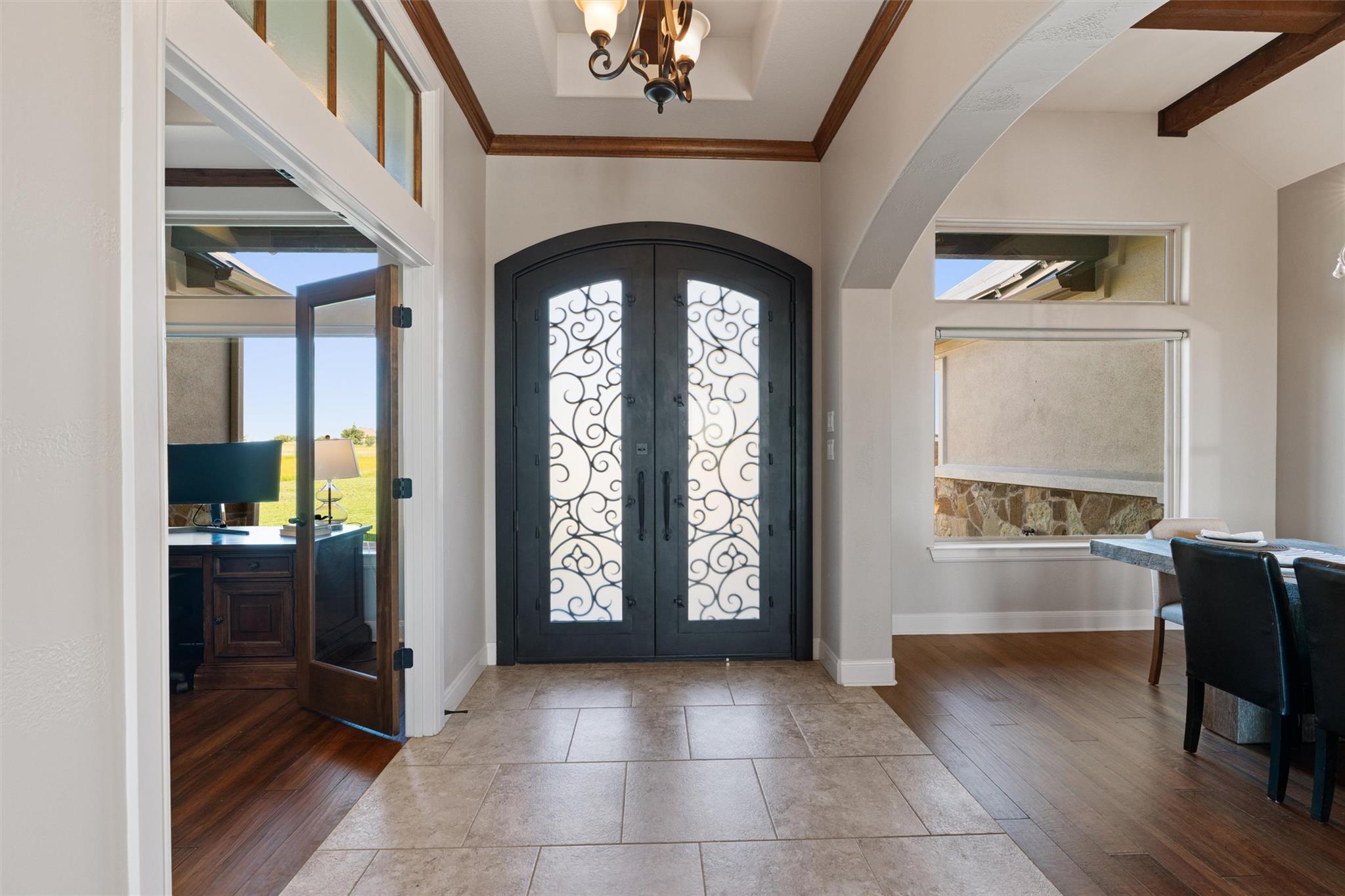 619 Heritage CV — photo 3