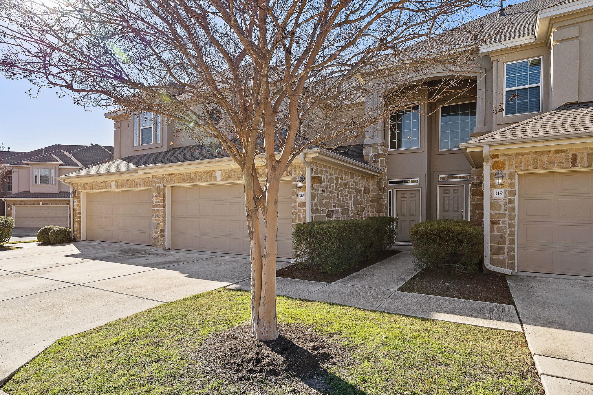 1101 Parmer LN #318 — photo 3