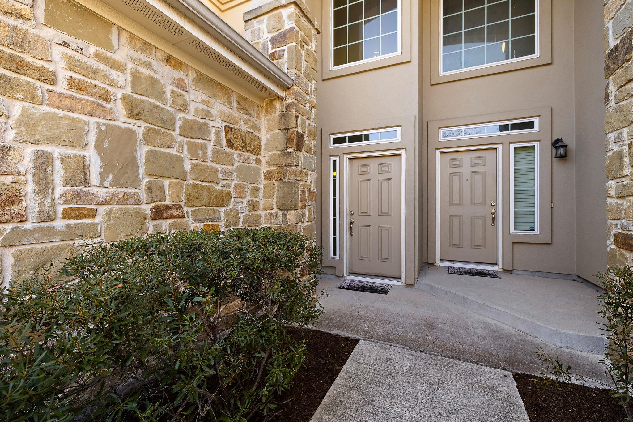 1101 Parmer LN #318 — photo 4