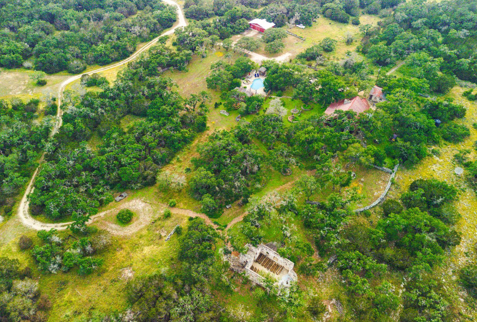 00000 Oakwood LOOP — photo 4