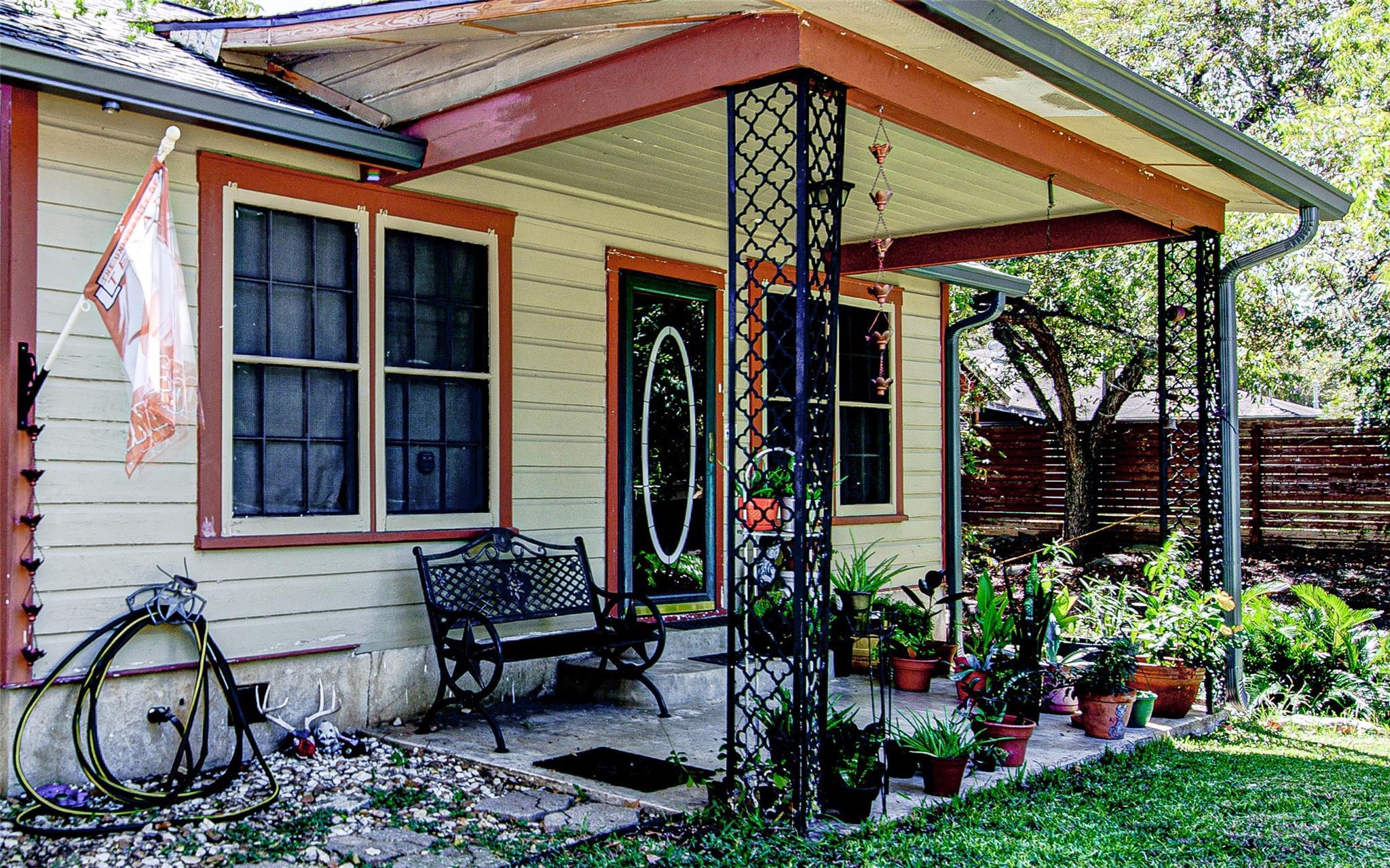 3205 Menchaca RD — photo 3