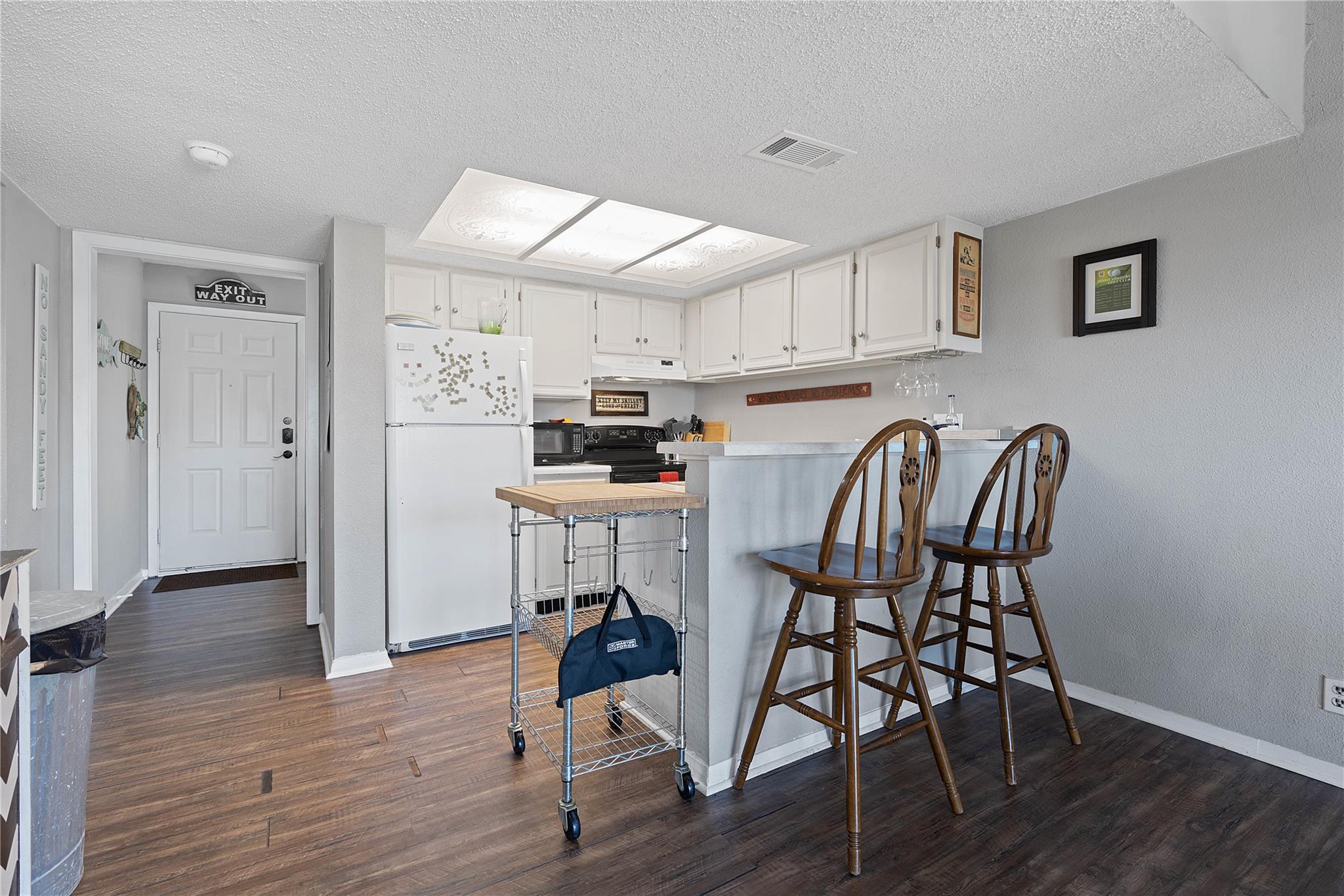 111 Comanche PT — photo 5