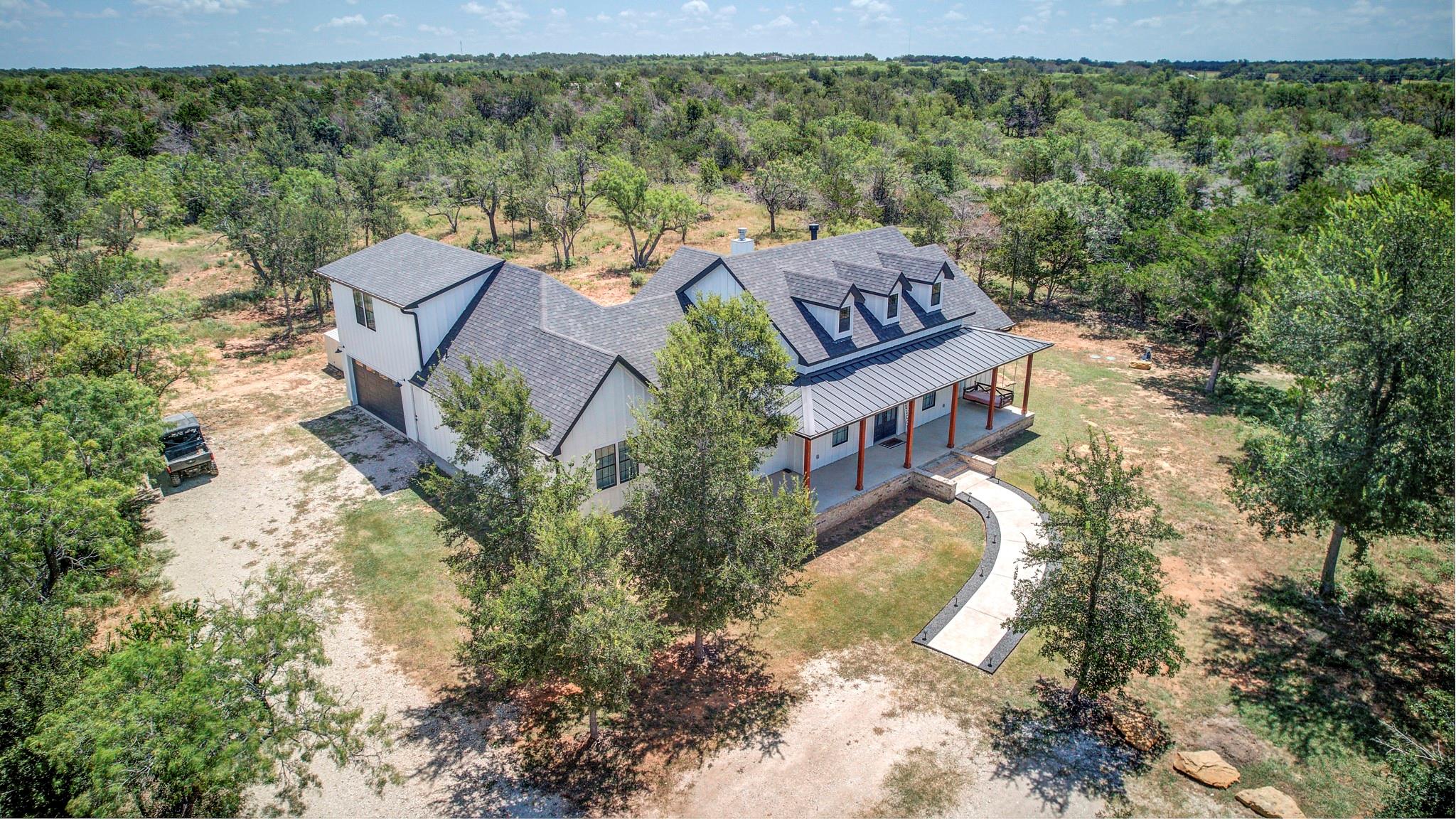 142 Anderson DR — photo 3
