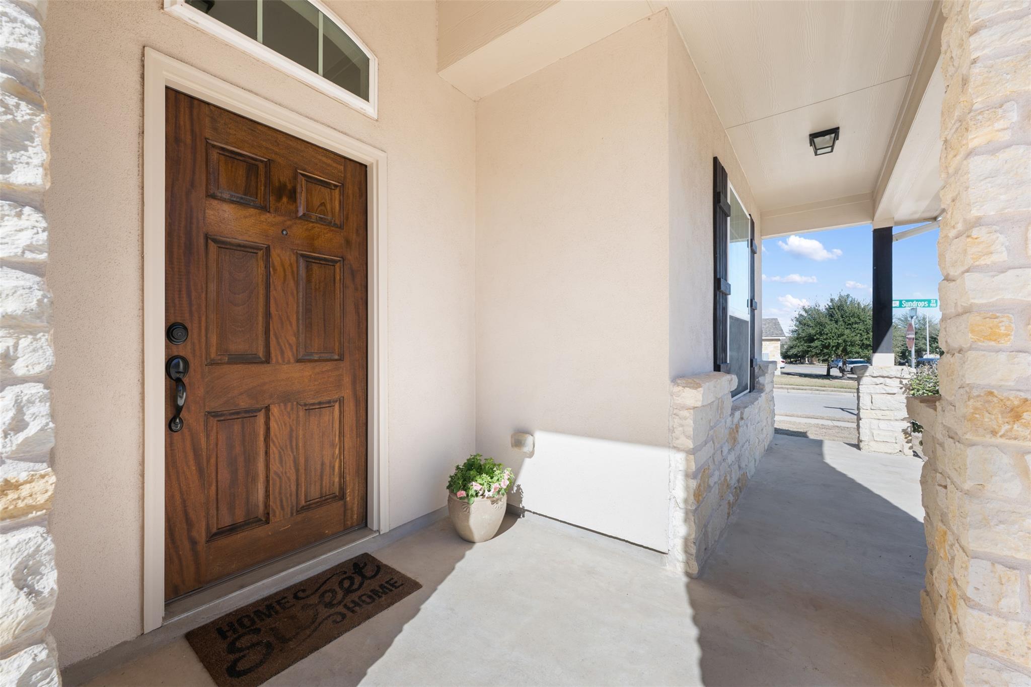 605 Palmilla ST — photo 4