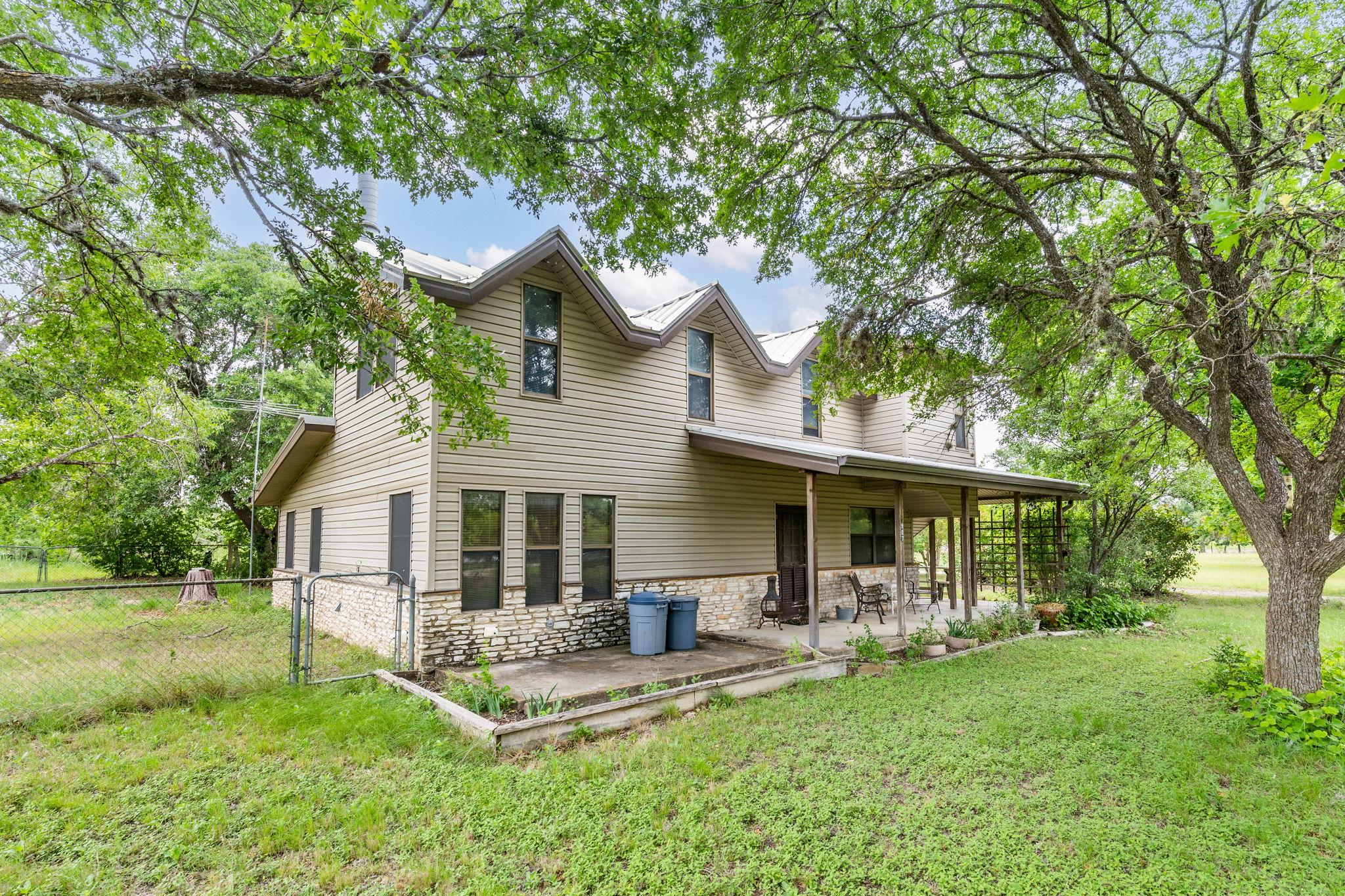 907 Horace Howard DR — photo 5