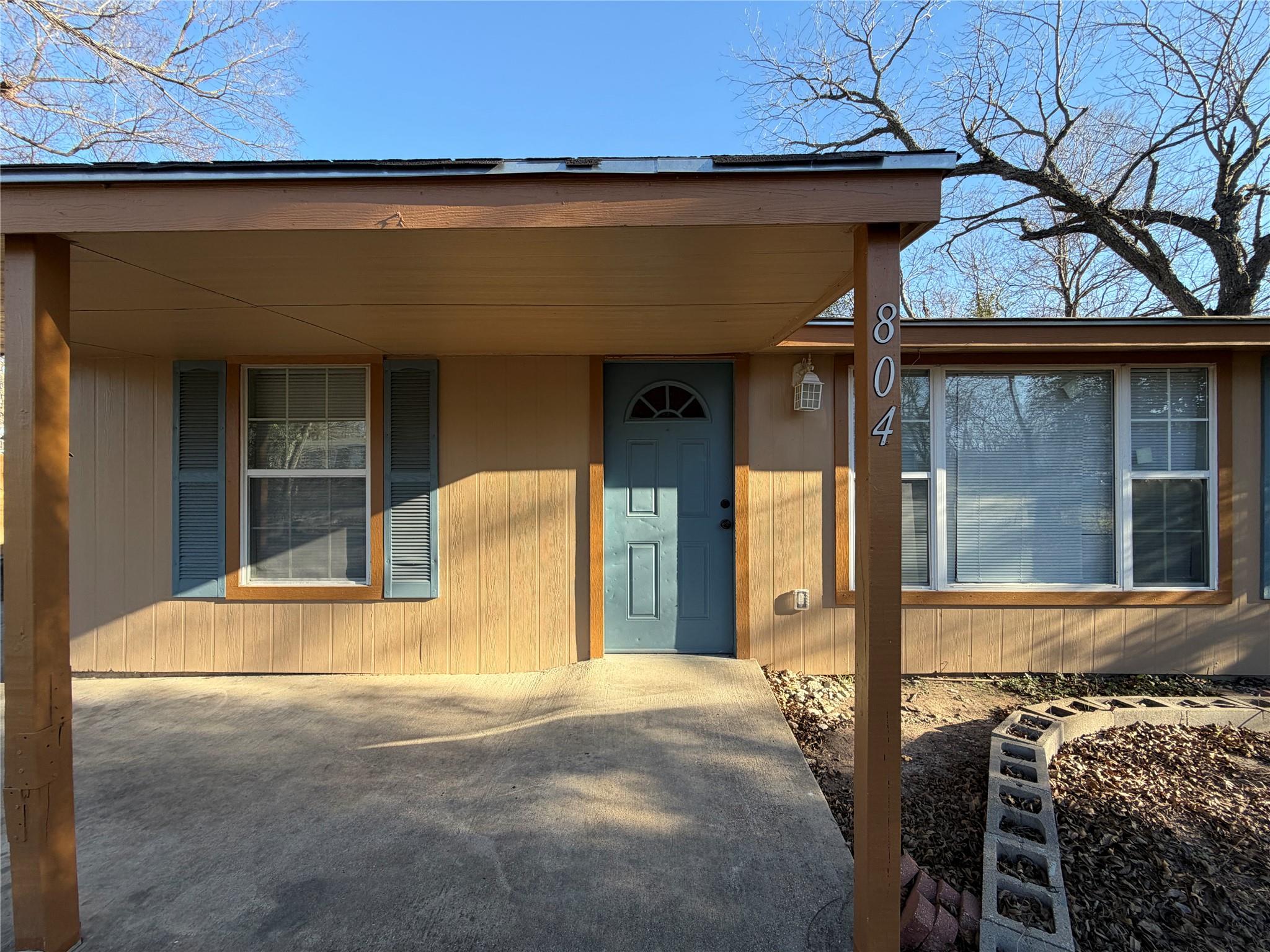 804 Evergreen DR — photo 3