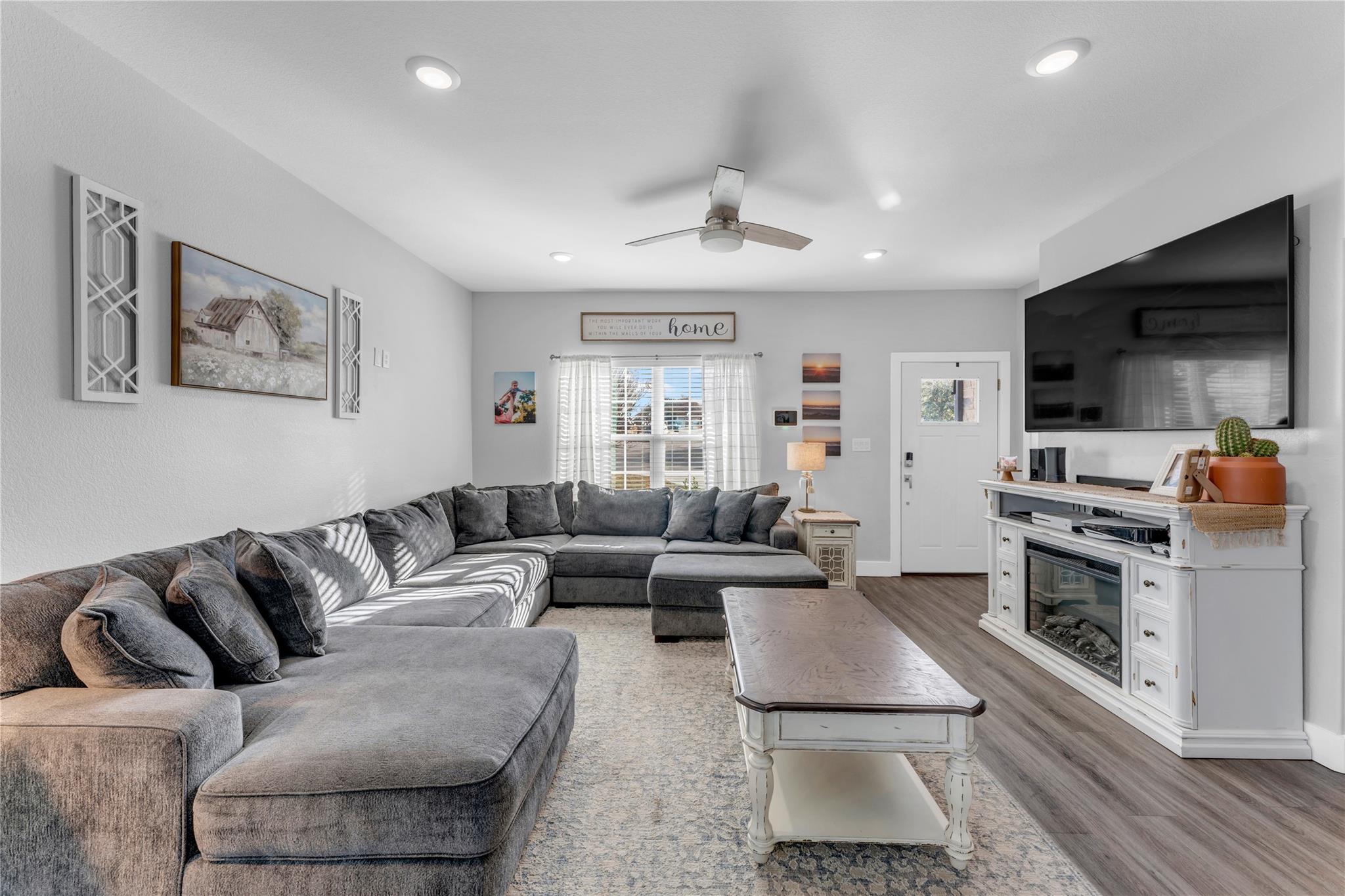 101 Cailin CT — photo 5