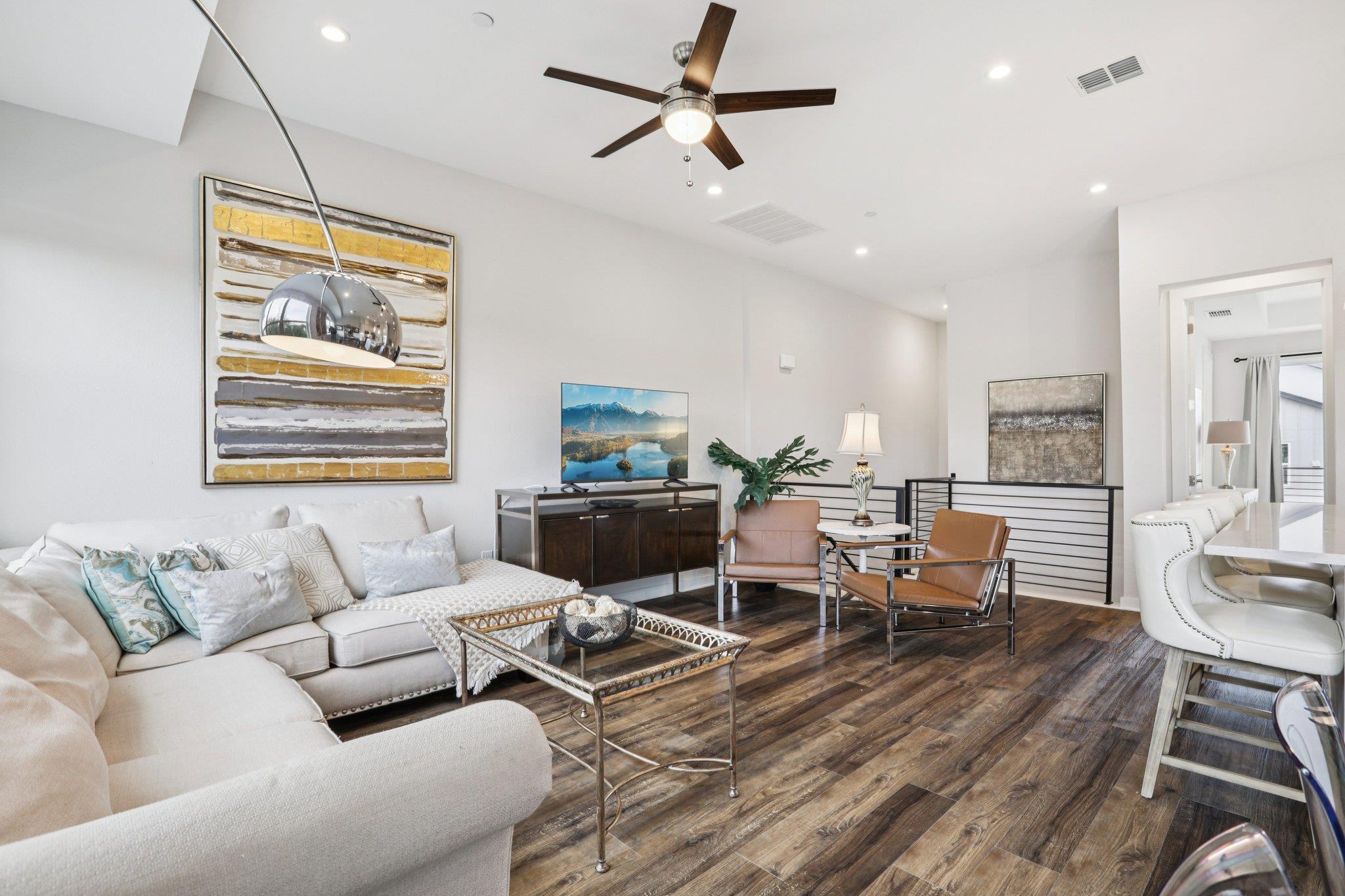 12001 Vista Parke DR #1104 — photo 3
