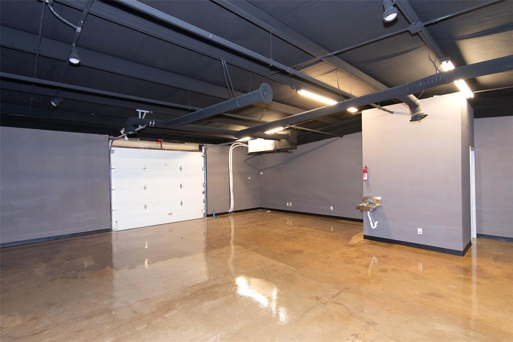691 La Buena Vista DR #D — photo 4