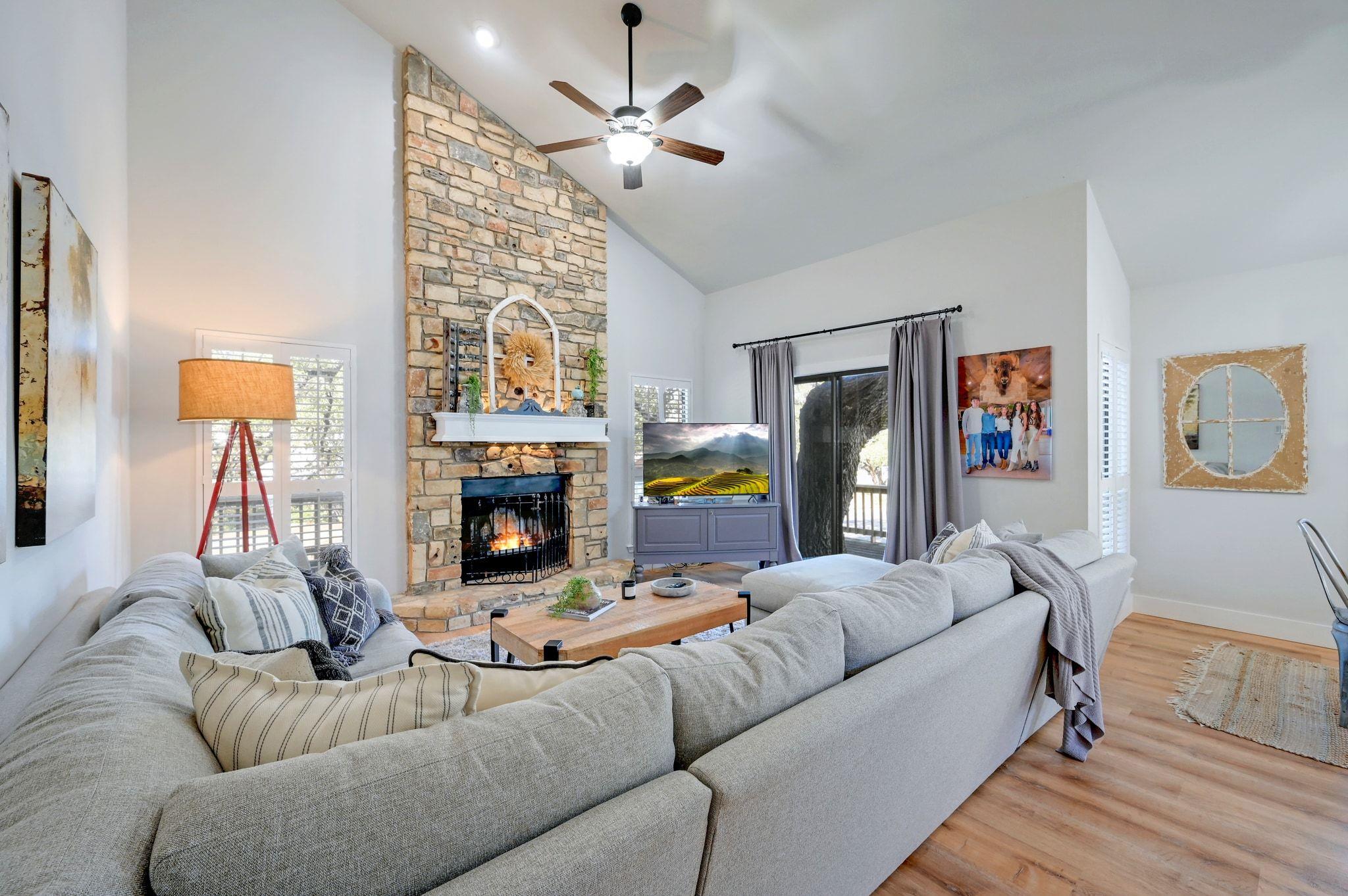 213 Overlook CT — photo 3