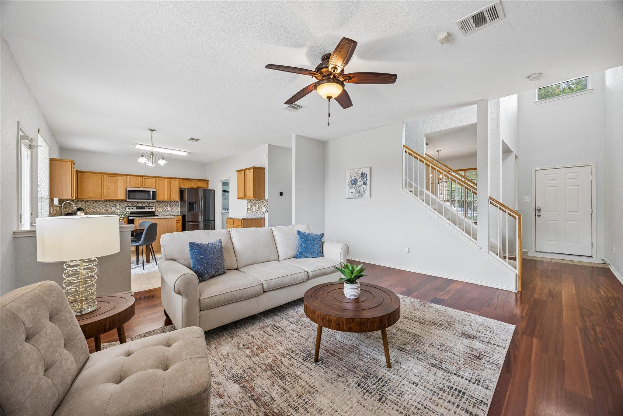 13504 Richard Nixon ST — photo 4