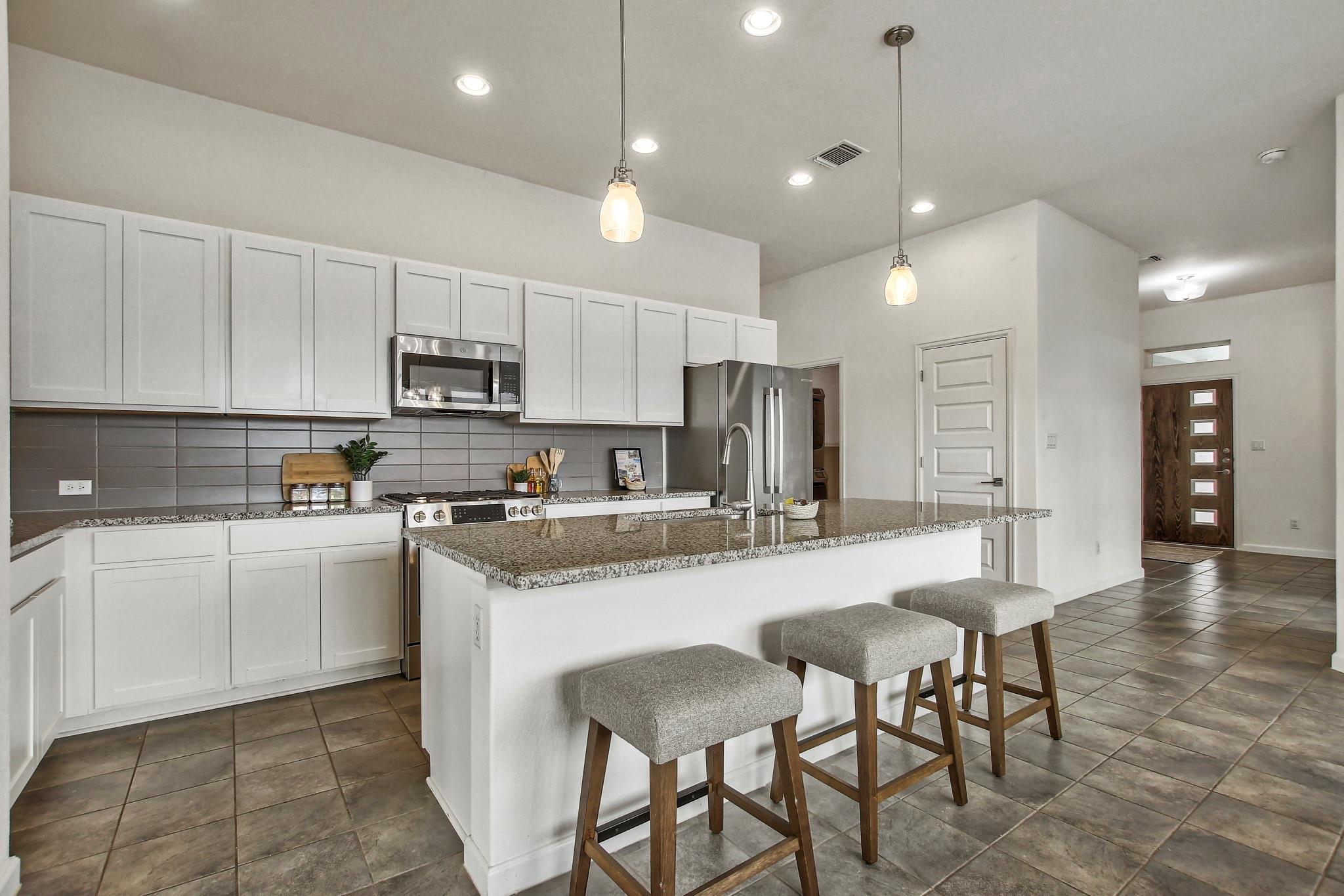 133 James Rose LN — photo 4