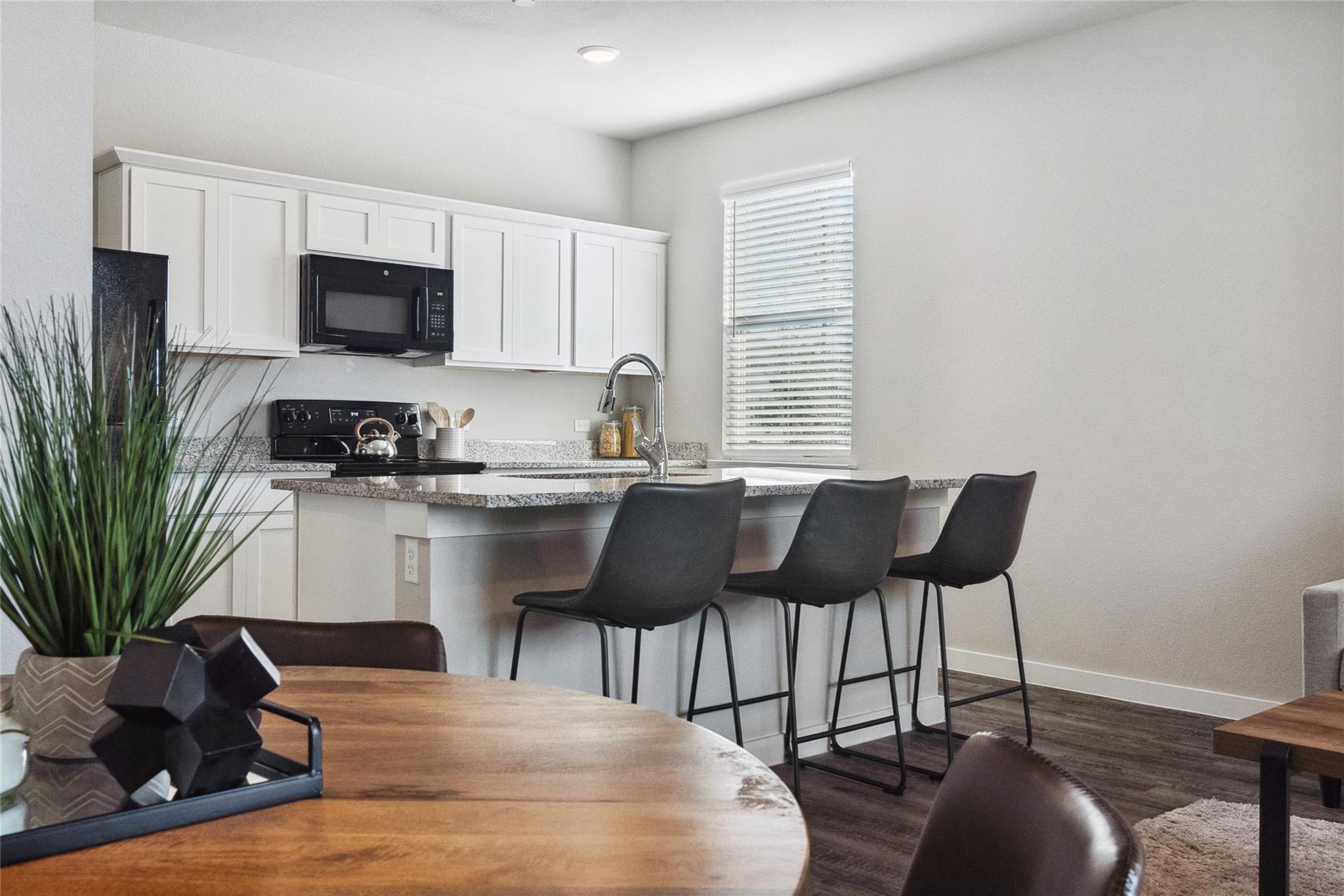 523 Powell DR #1101 — photo 4