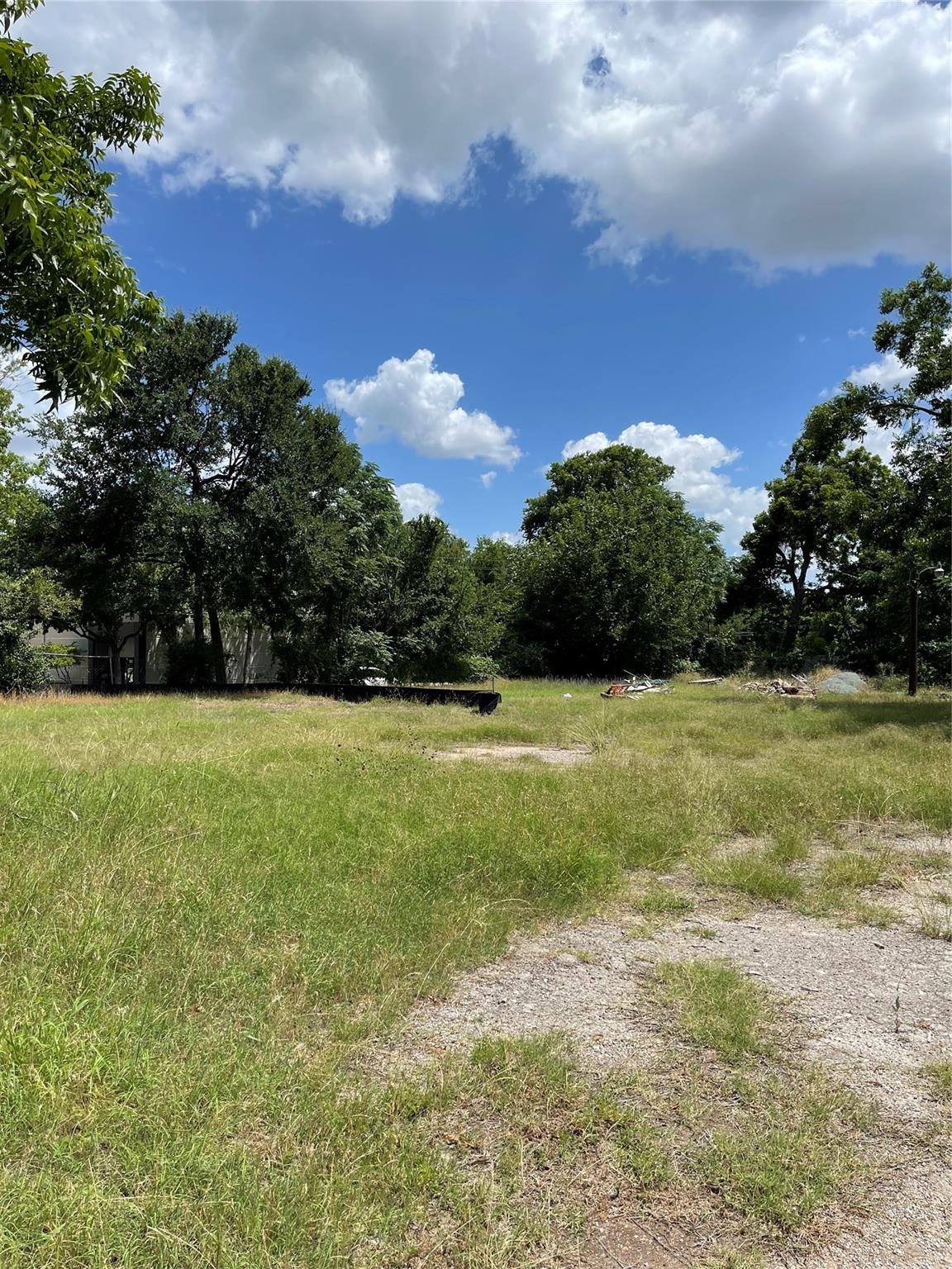 6011 Bolm RD — photo 5