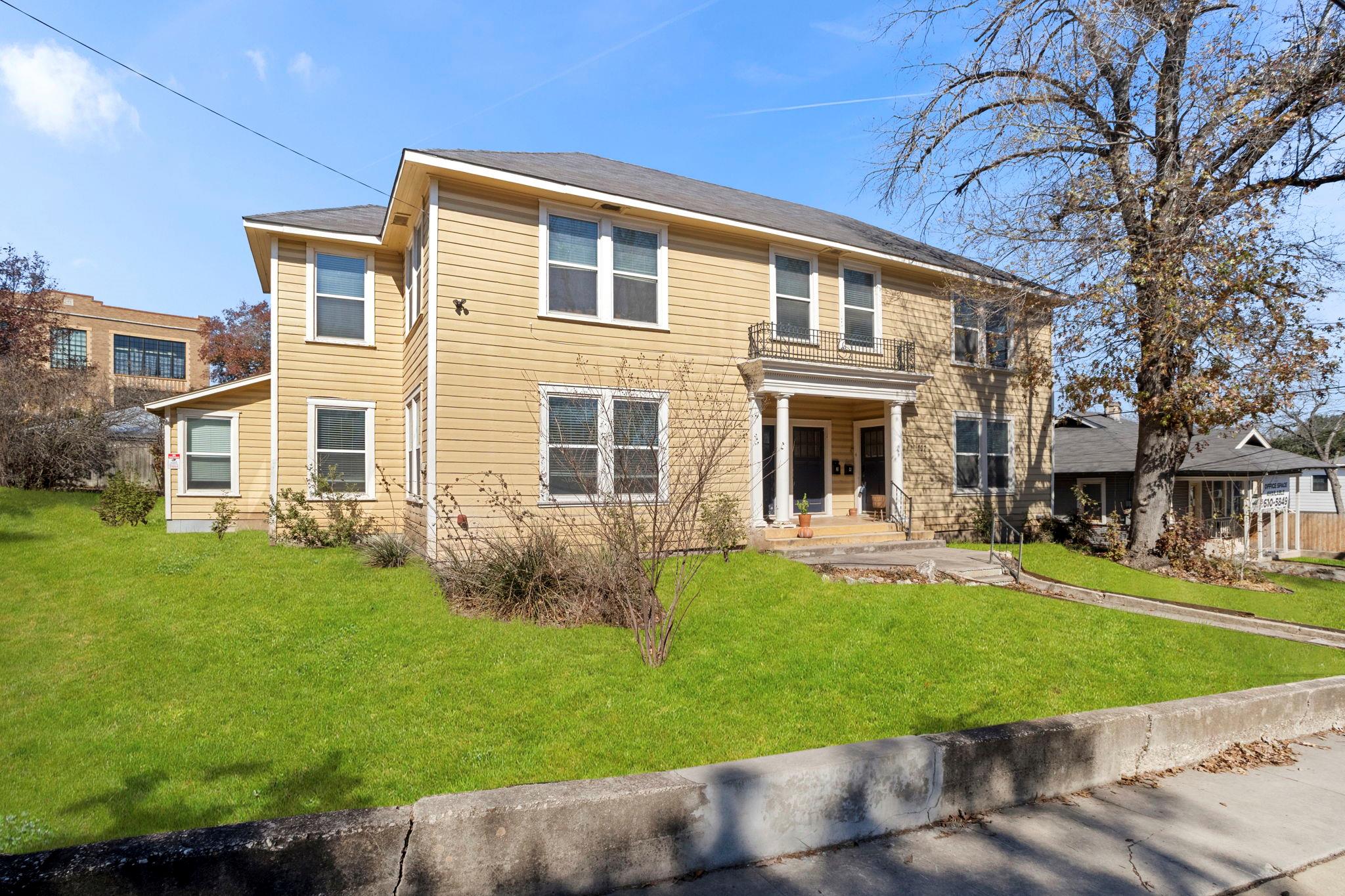 107 Willim ST — photo 3