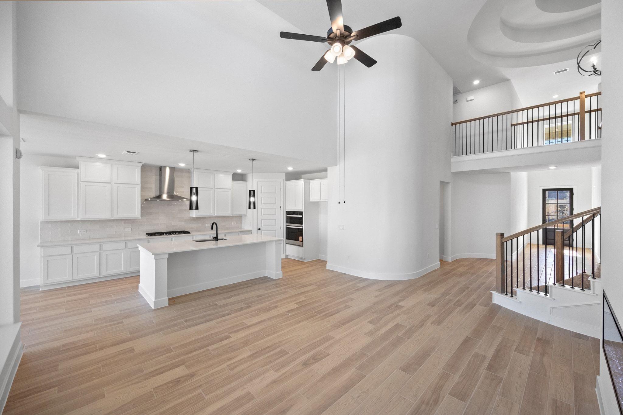 317 Horsemint LN — photo 4