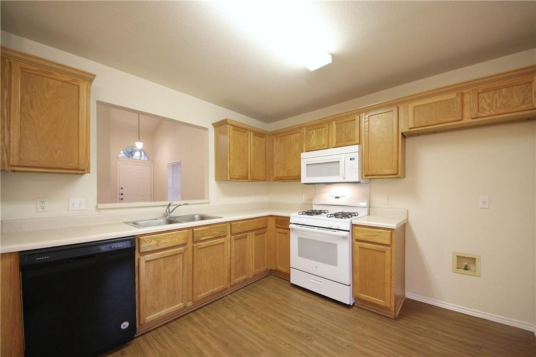 3933 Upper Passage LN — photo 5