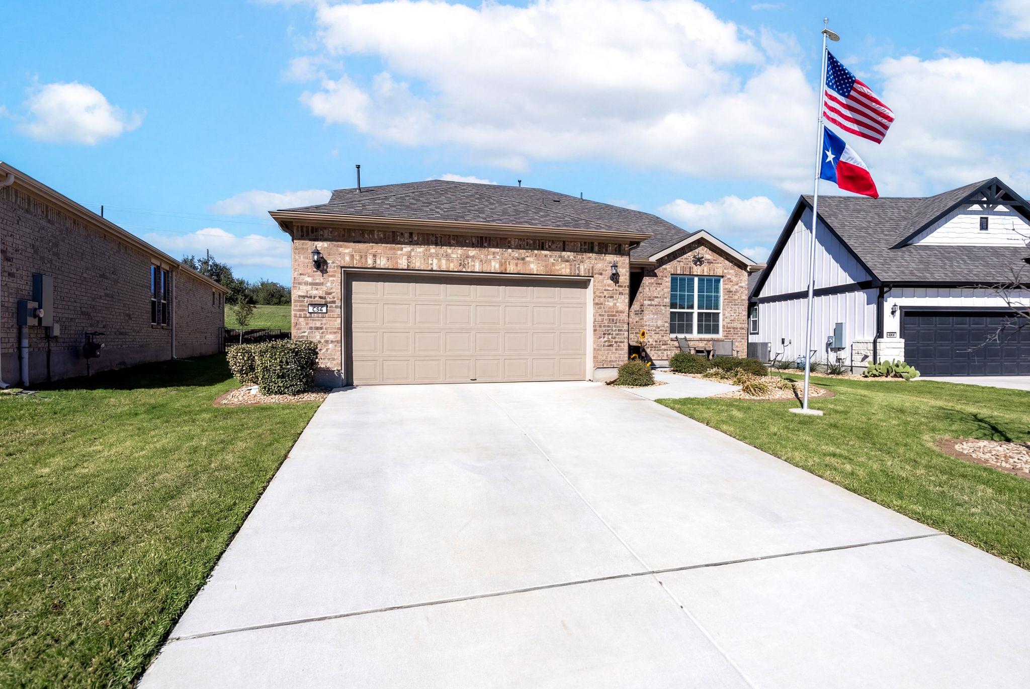 642 Martingale ST — photo 3