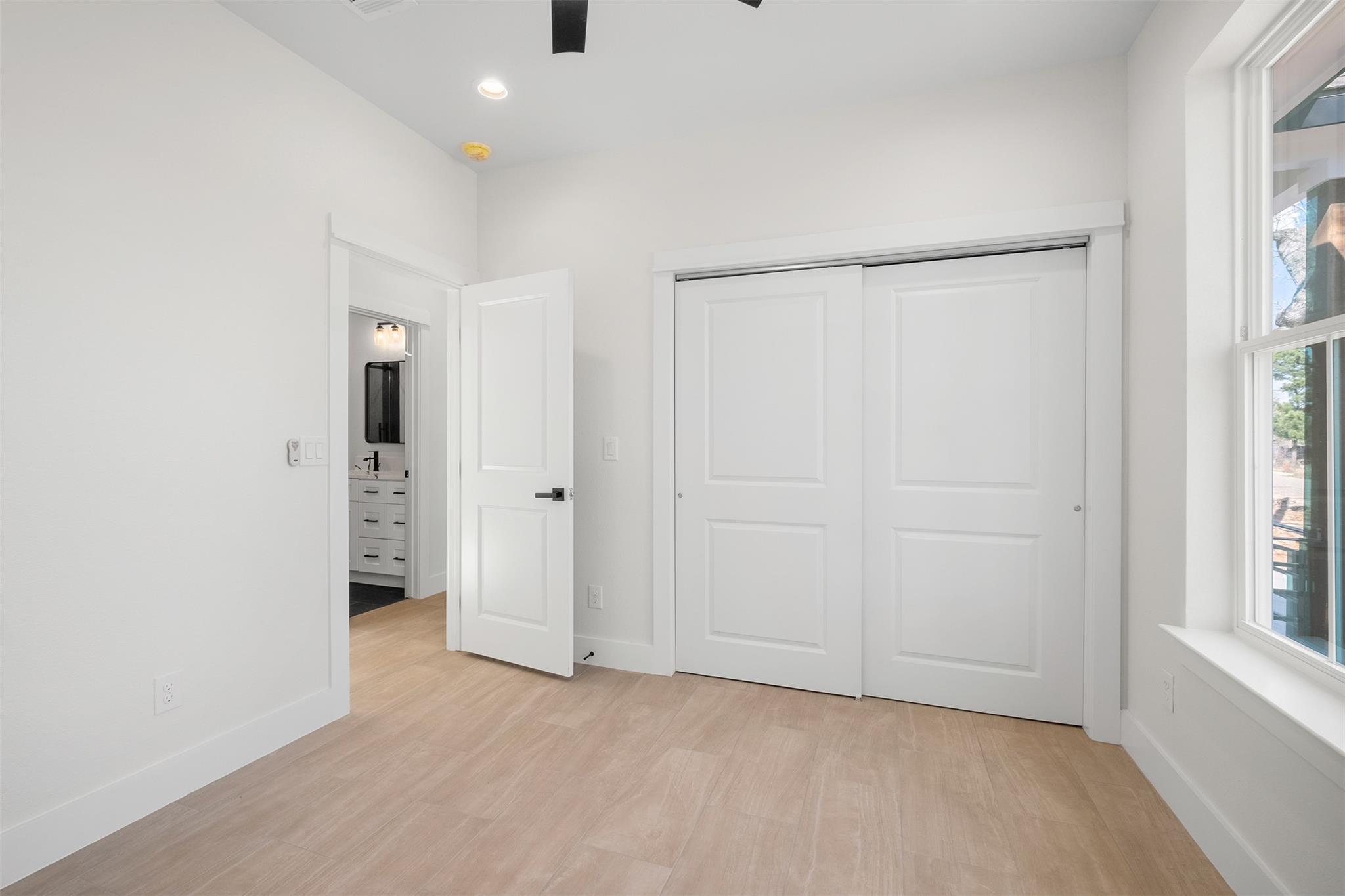 113 Eaglenest CT — photo 5