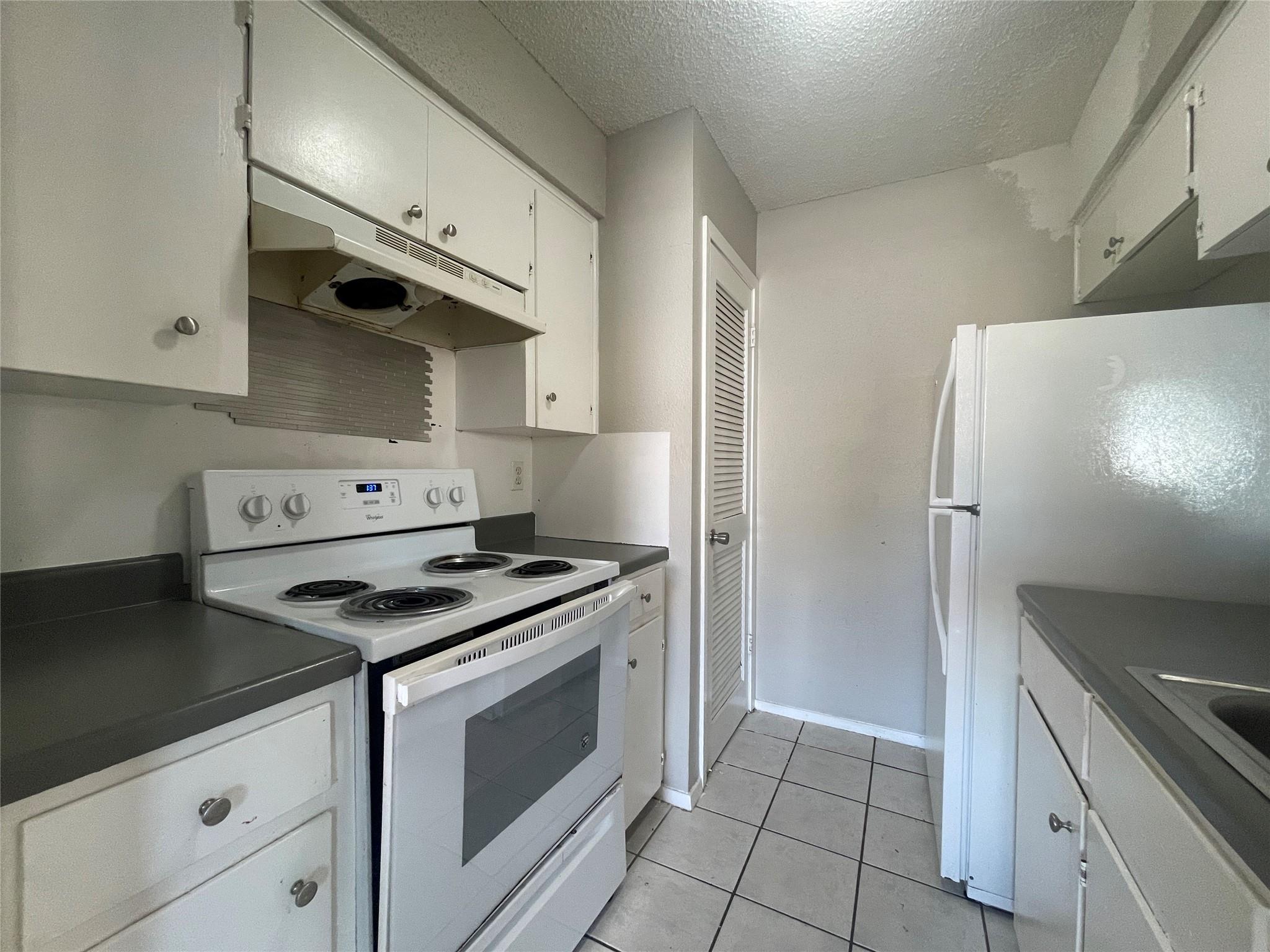 2619 Ektom DR #C — photo 5