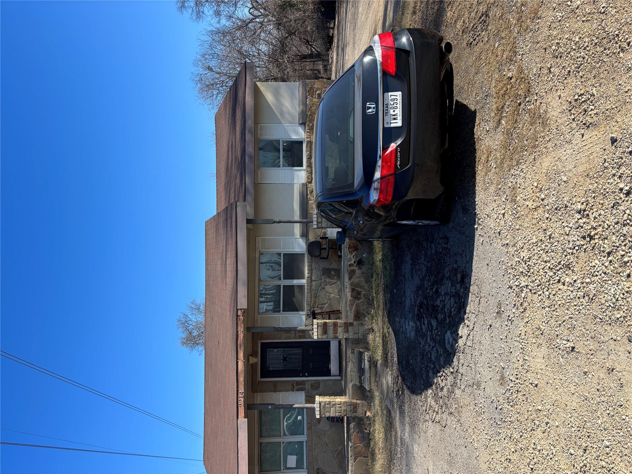 2214 Gardenia DR — photo 5