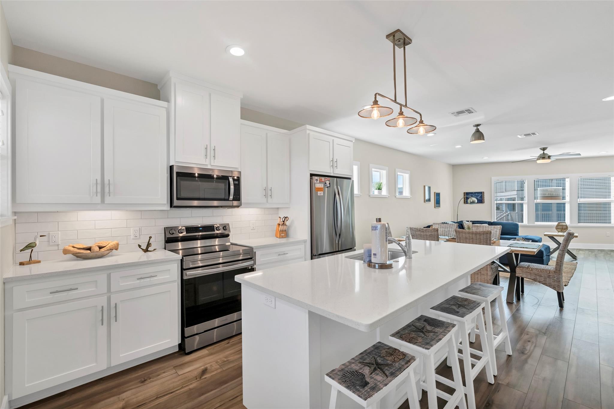 162 La Concha BLVD #10 — photo 5