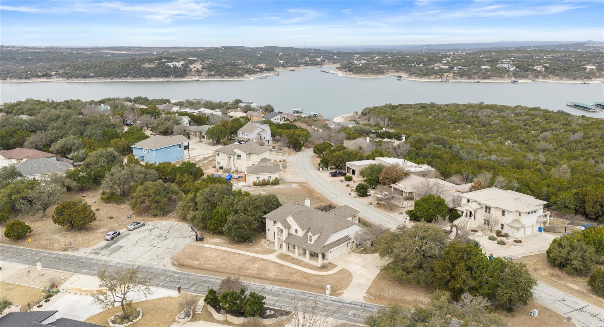 18702 Venture DR — photo 4
