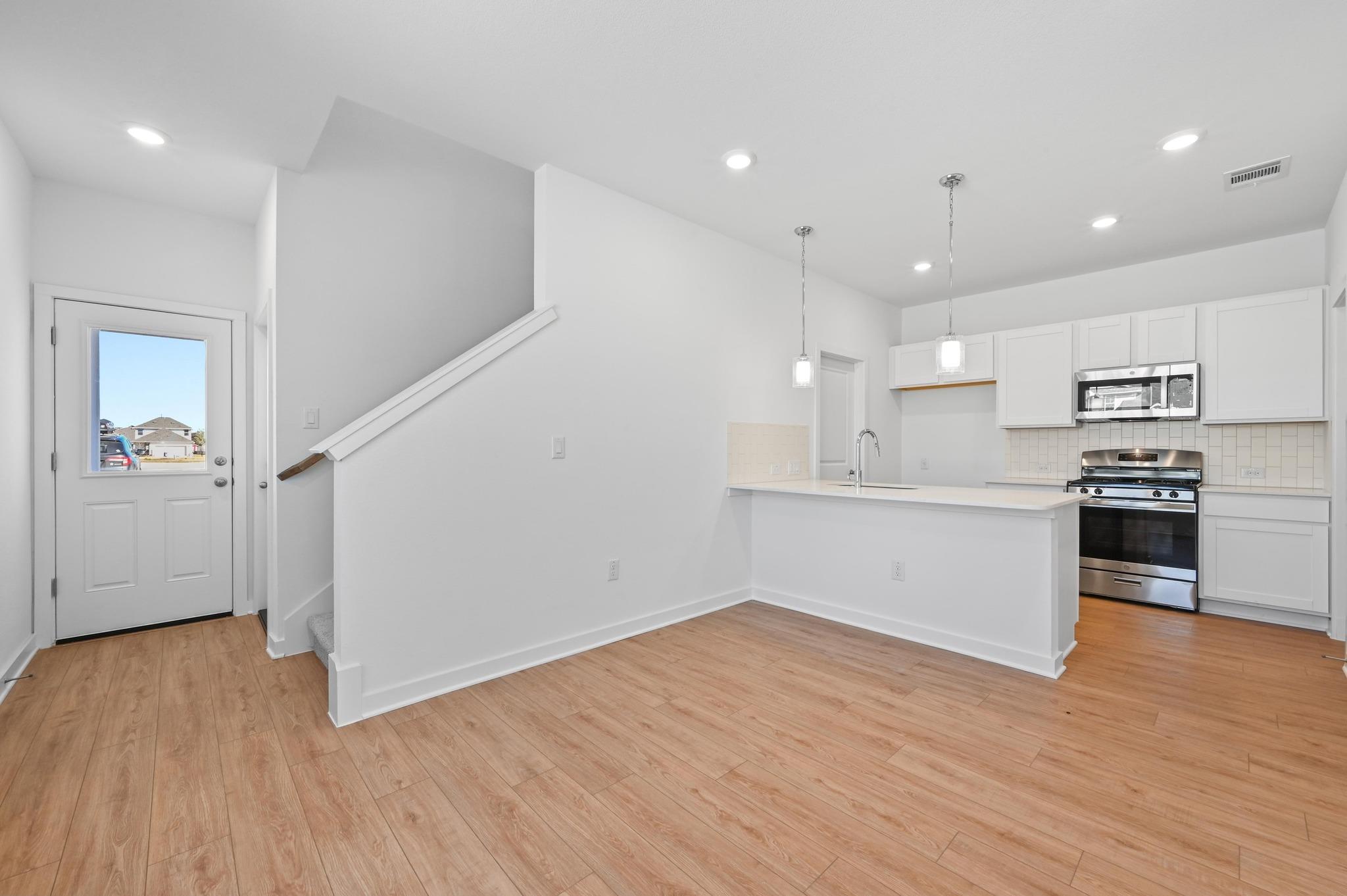 497 Orleanian DR #C — photo 5